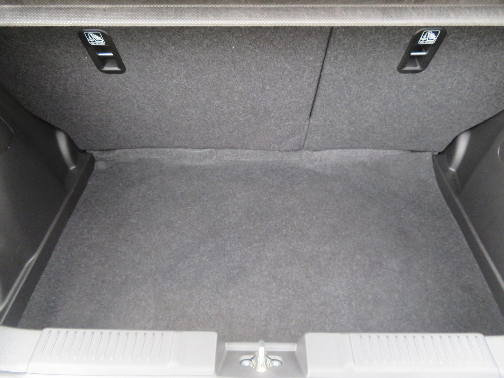 Suzuki Swift - Image 11