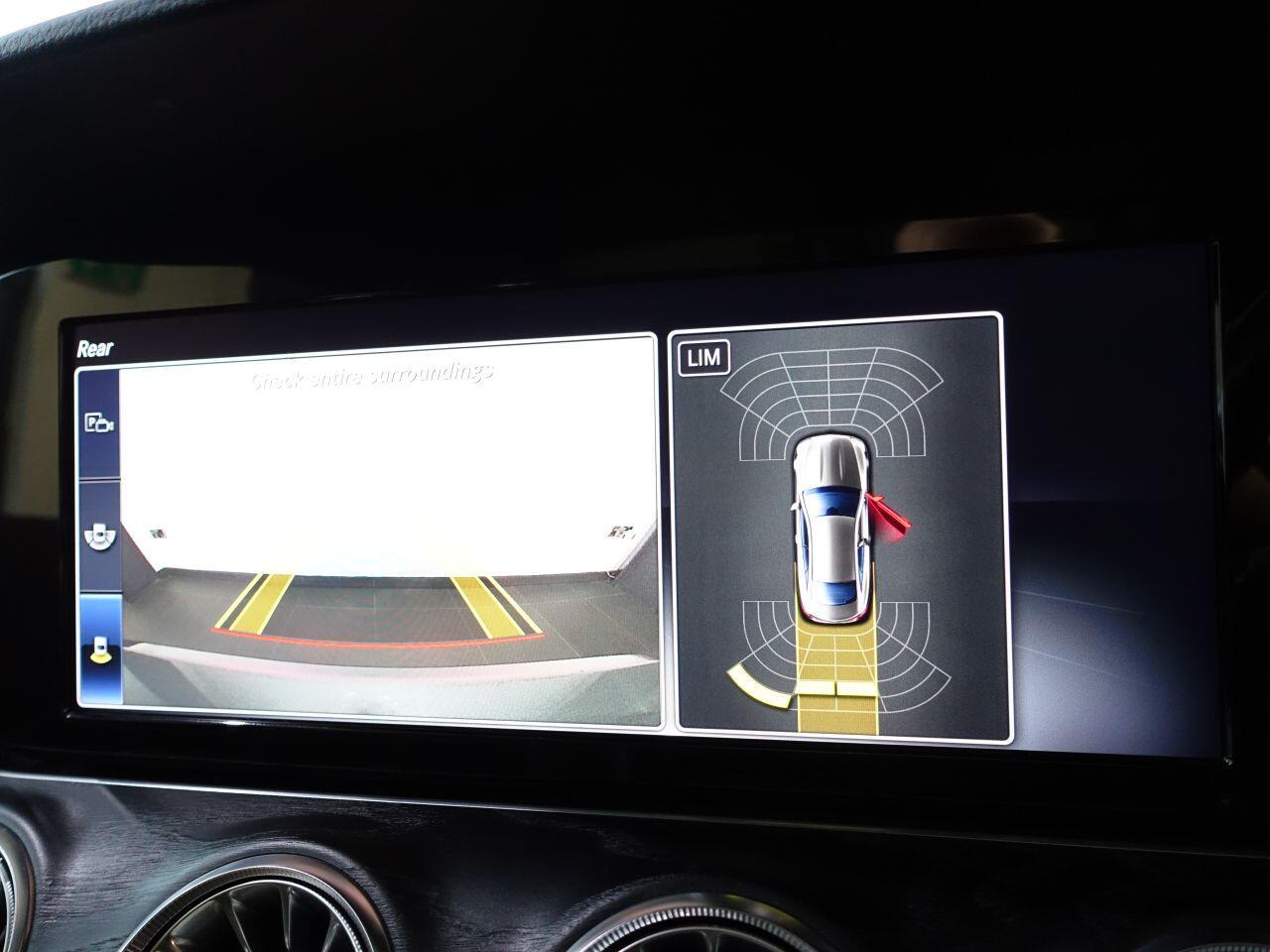 Mercedes-benz E-CLASS - Image 31