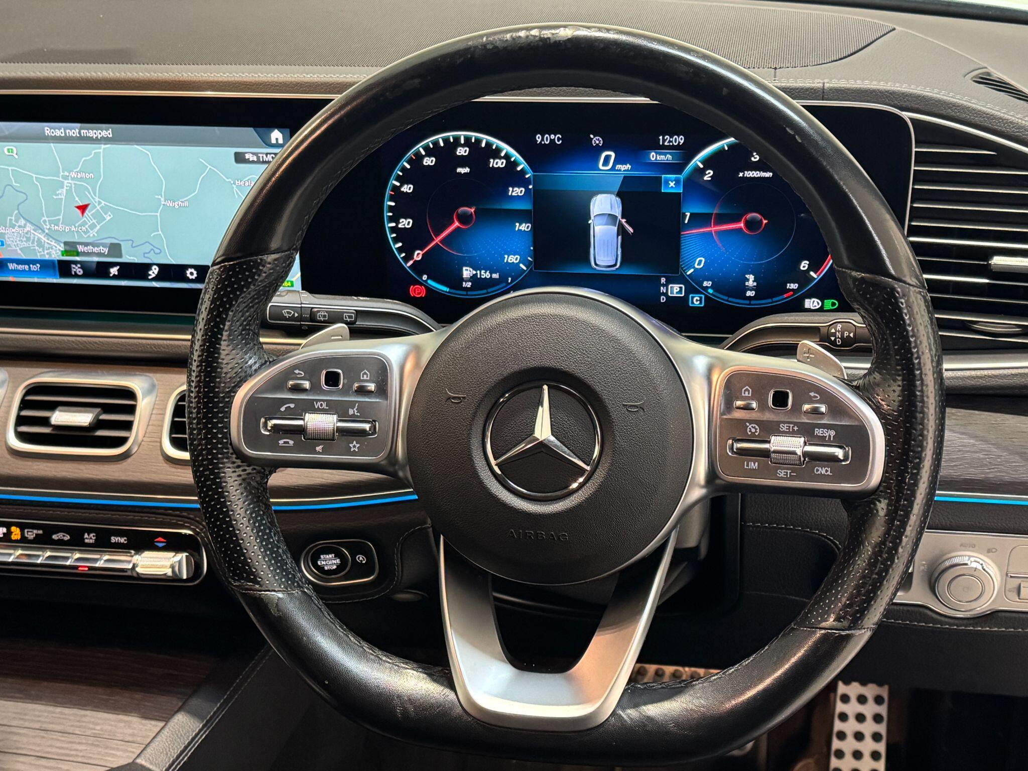 Mercedes GLE - Image 27