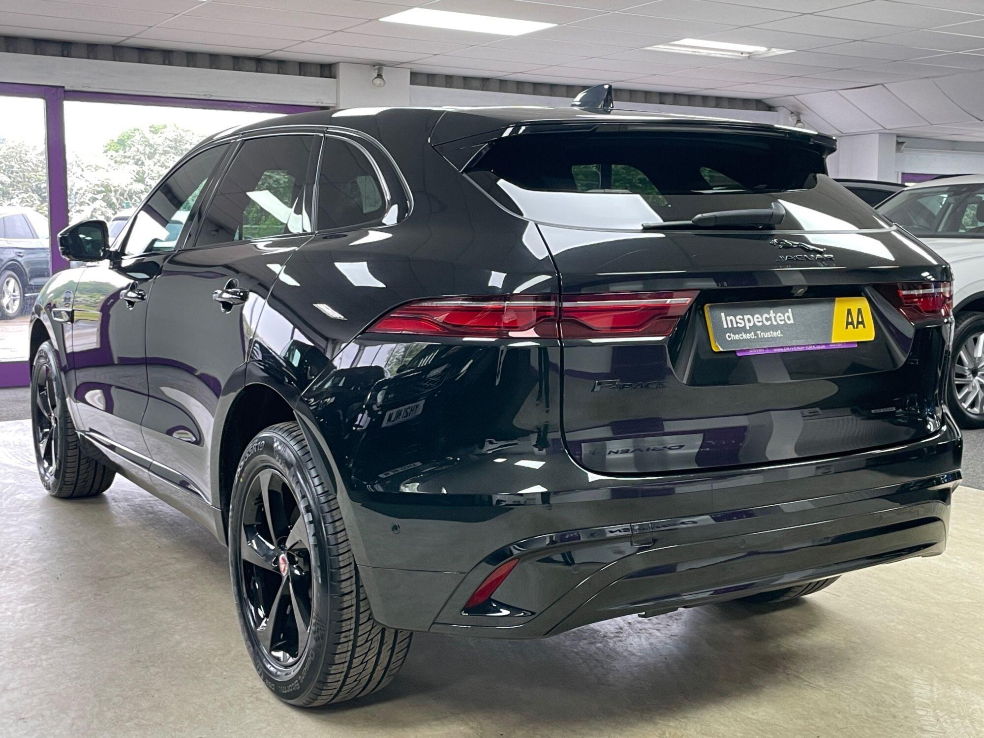 Jaguar F-Pace - Image 9