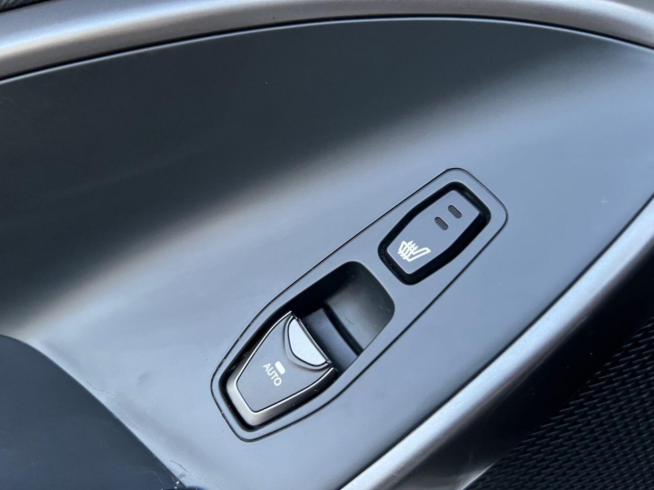 Hyundai Santa Fe - Image 21