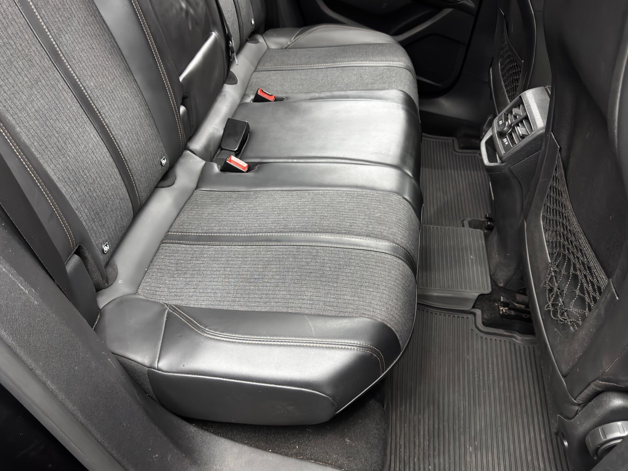 Peugeot 3008 - Image 16
