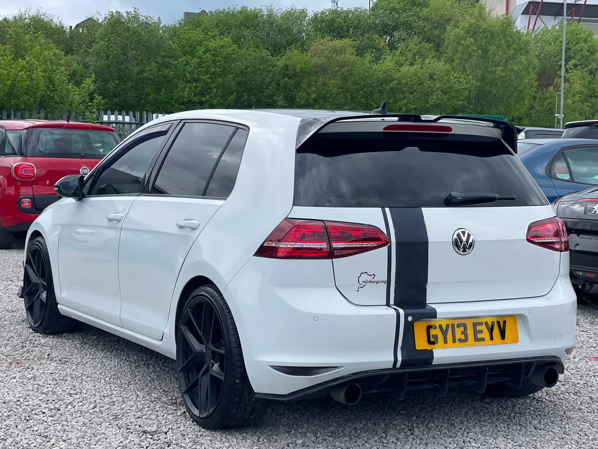 Volkswagen Golf - Image 6