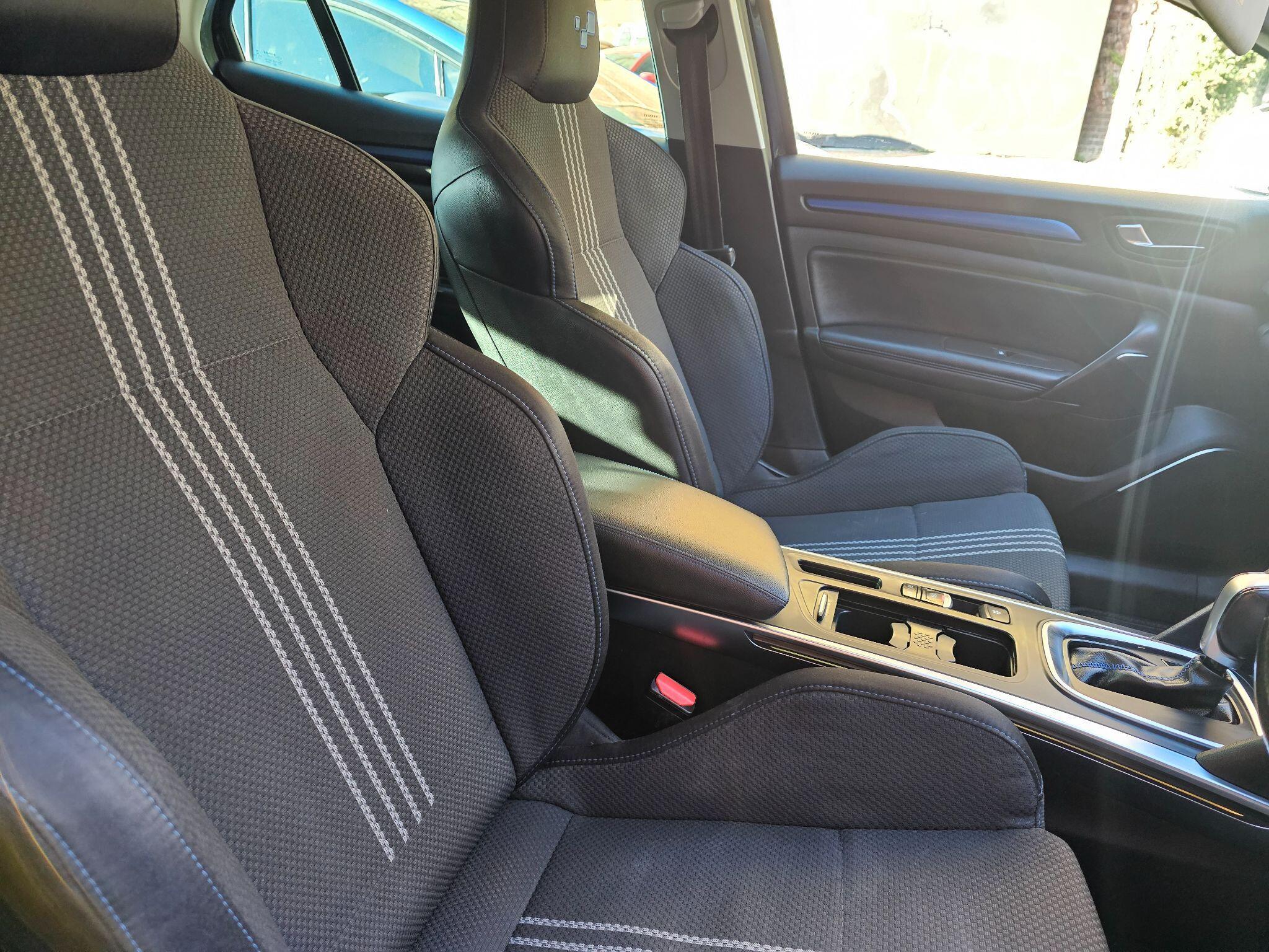 Renault Megane - Image 20