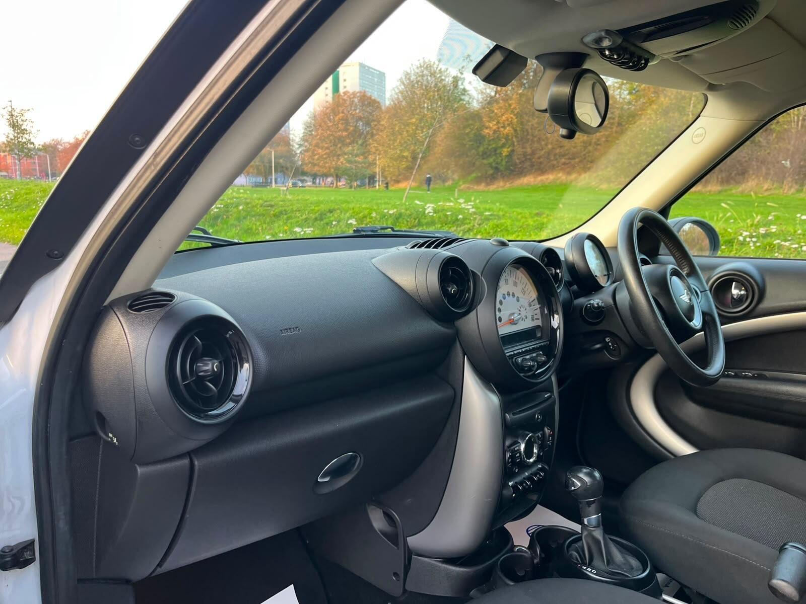 MINI Countryman - Image 8