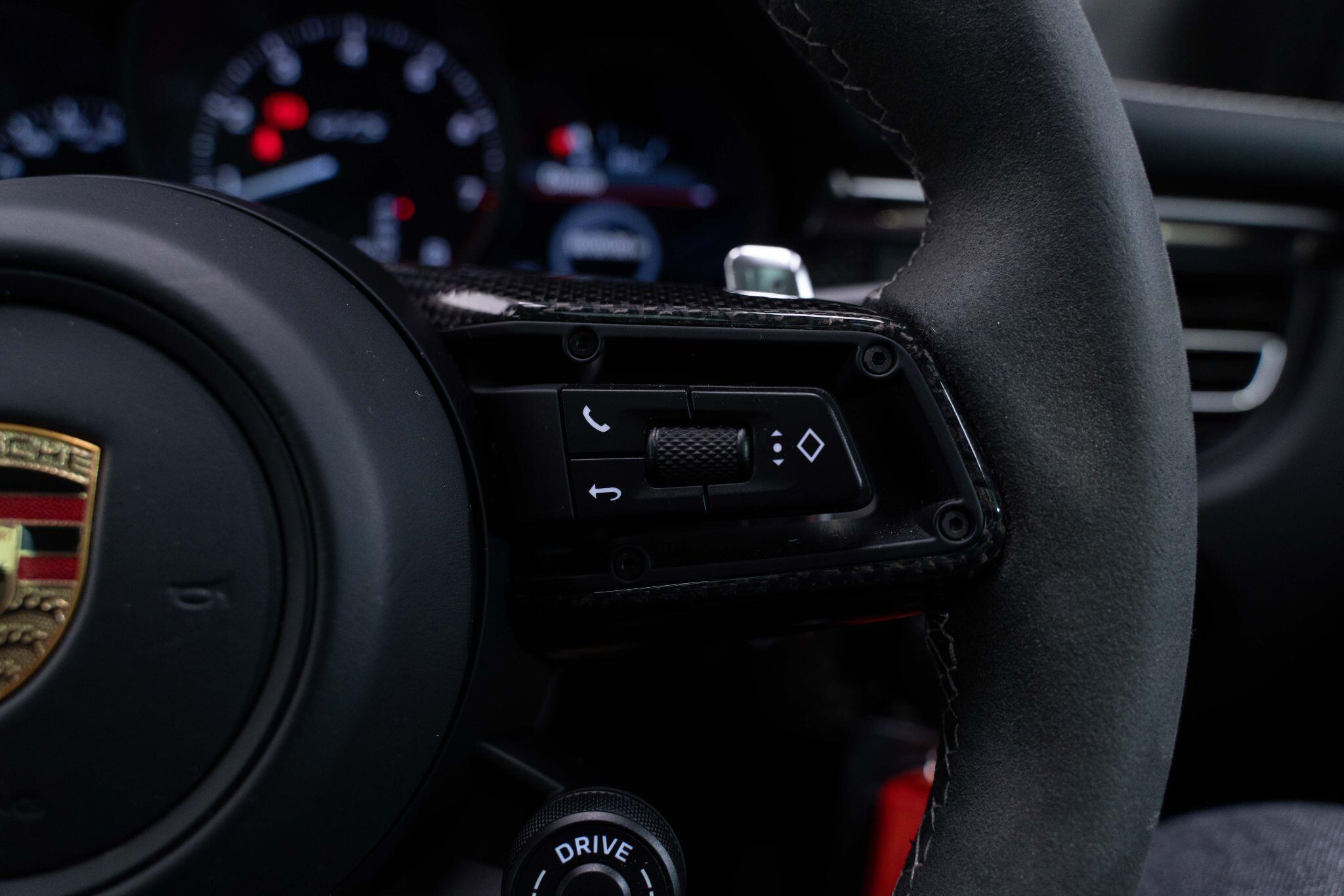 Porsche Macan - Image 19