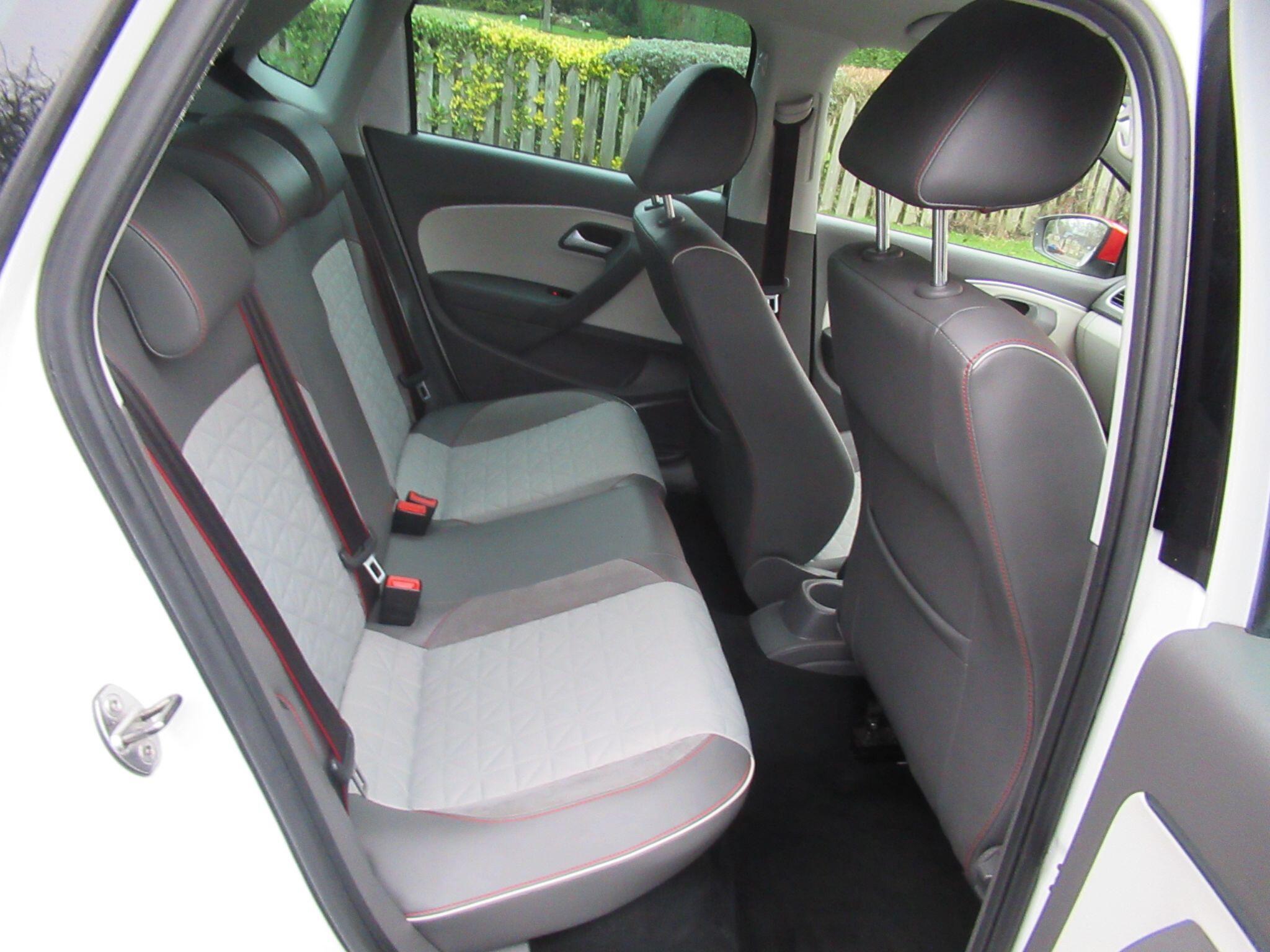 Volkswagen Polo - Image 20