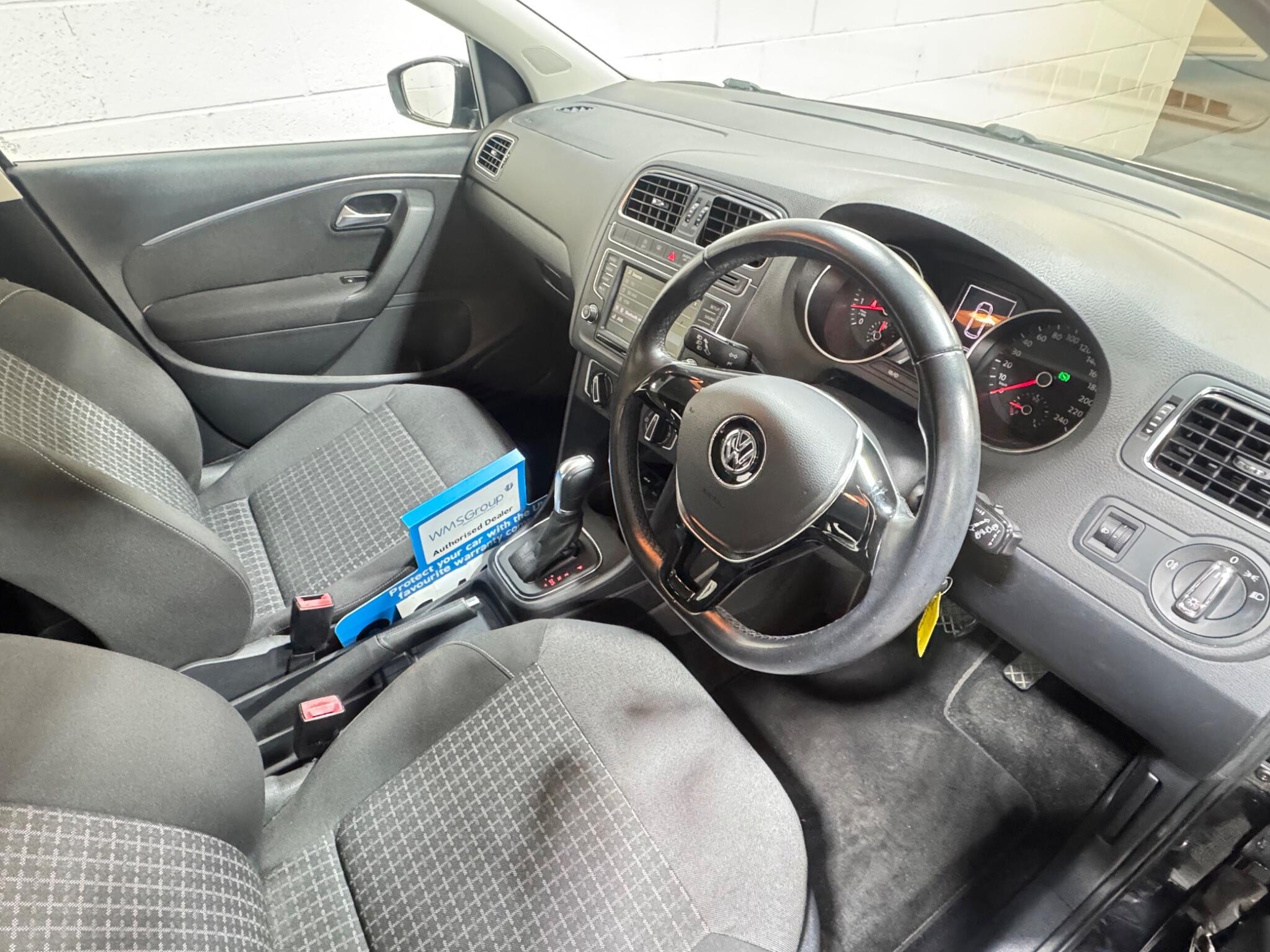Volkswagen Polo - Image 9