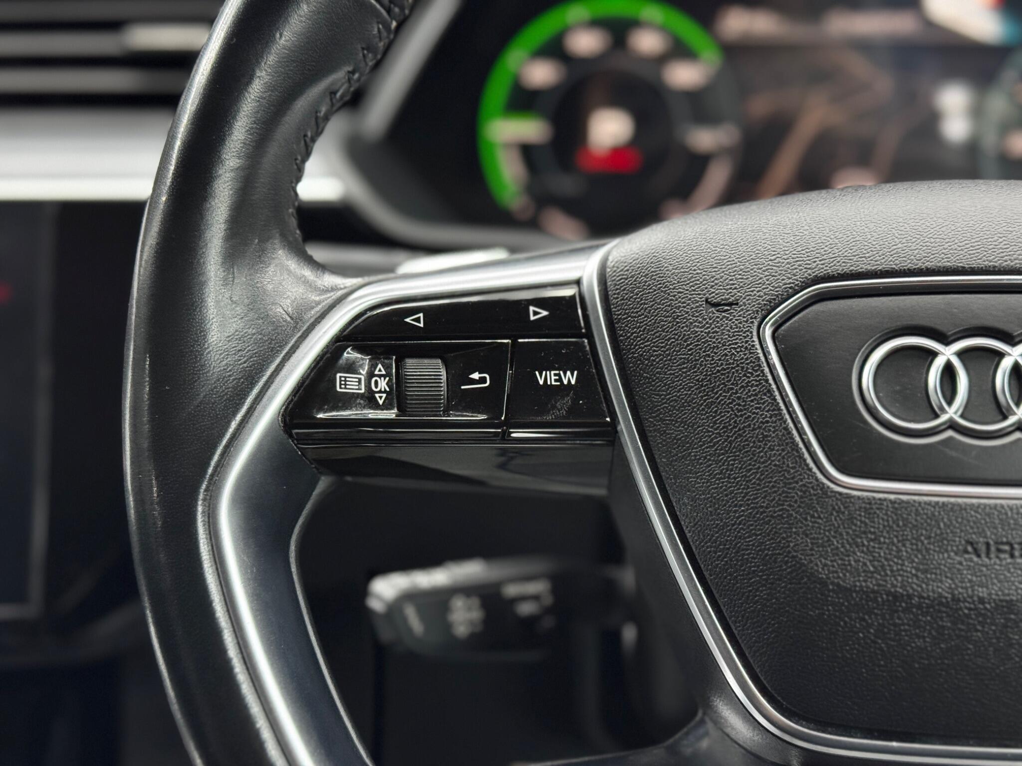 Audi E-Tron - Image 20