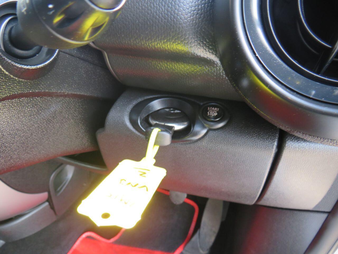 MINI Countryman - Image 20