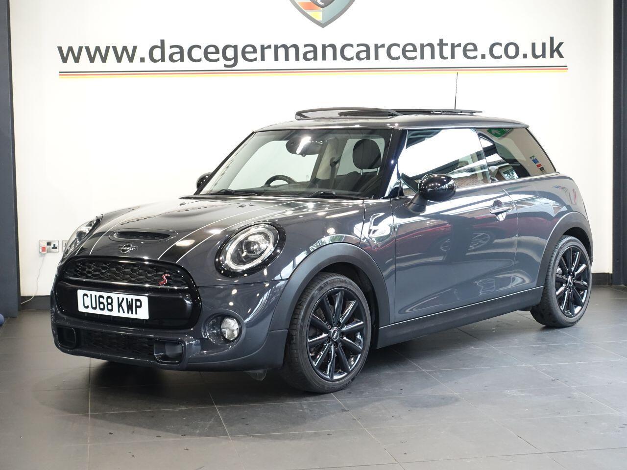 MINI Hatch - Image 10