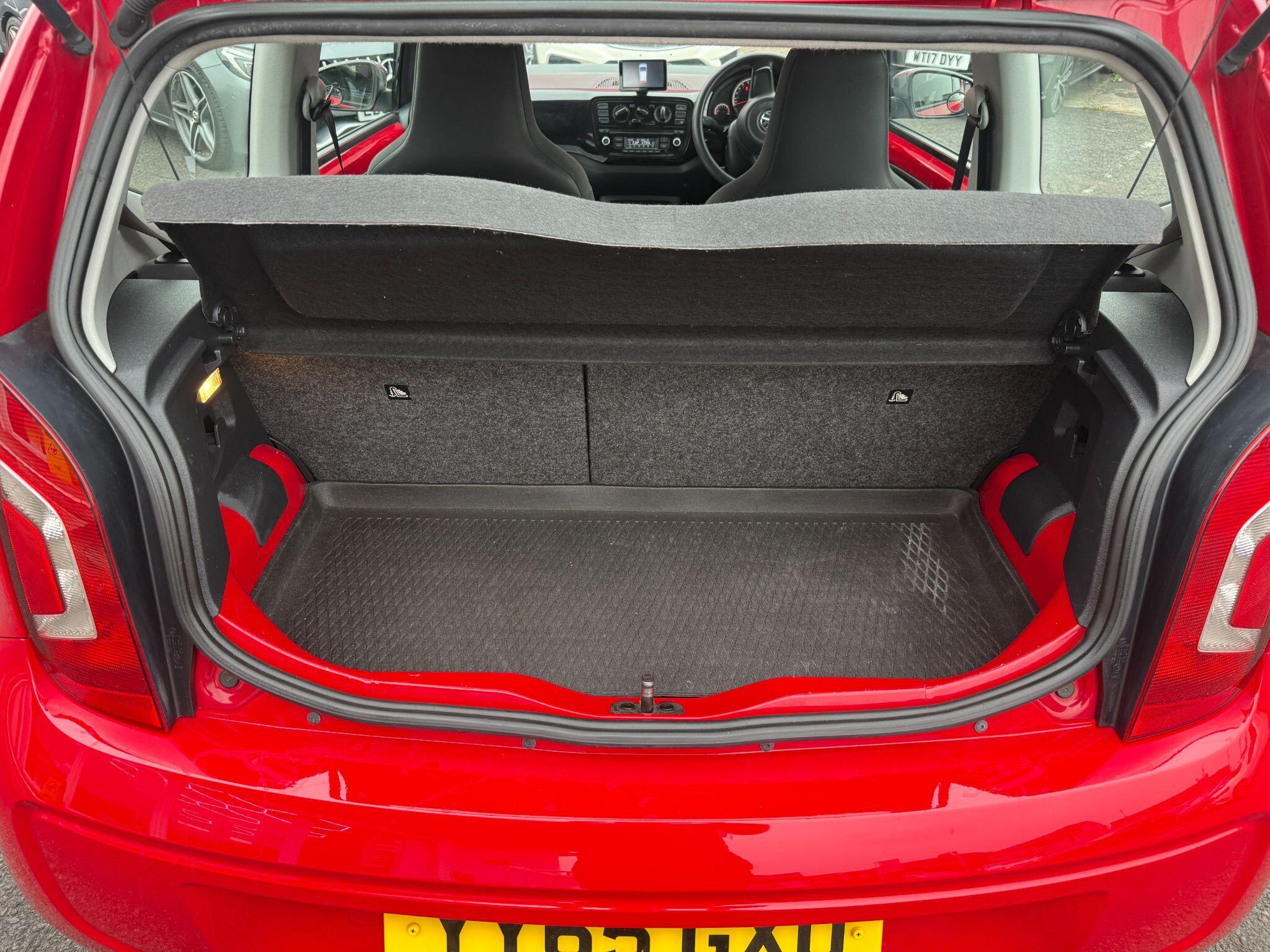 Volkswagen up! - Image 61