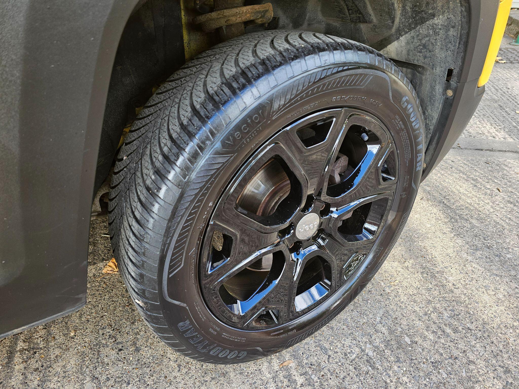 Jeep Renegade - Image 14