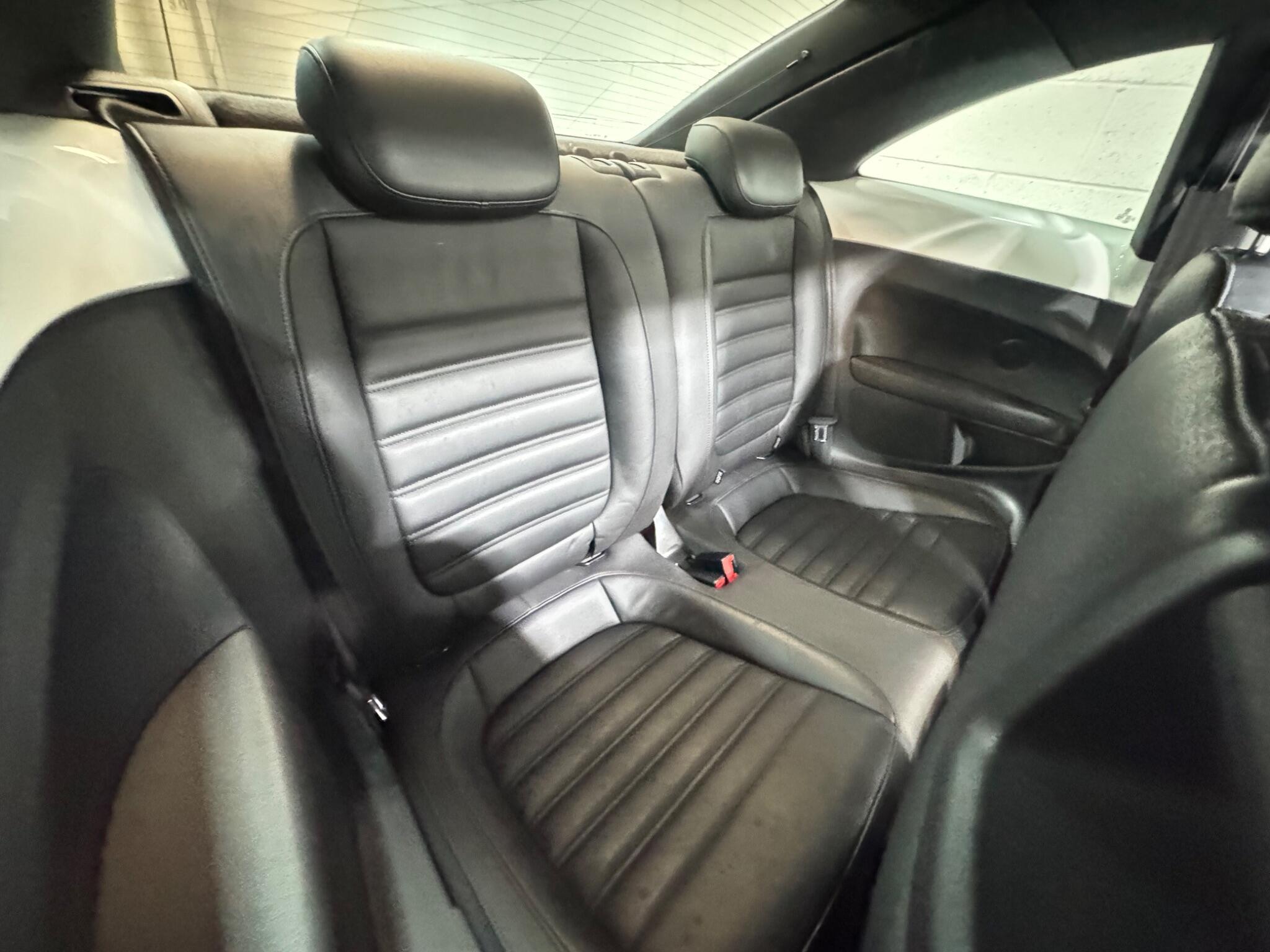 Volkswagen Beetle - Image 13