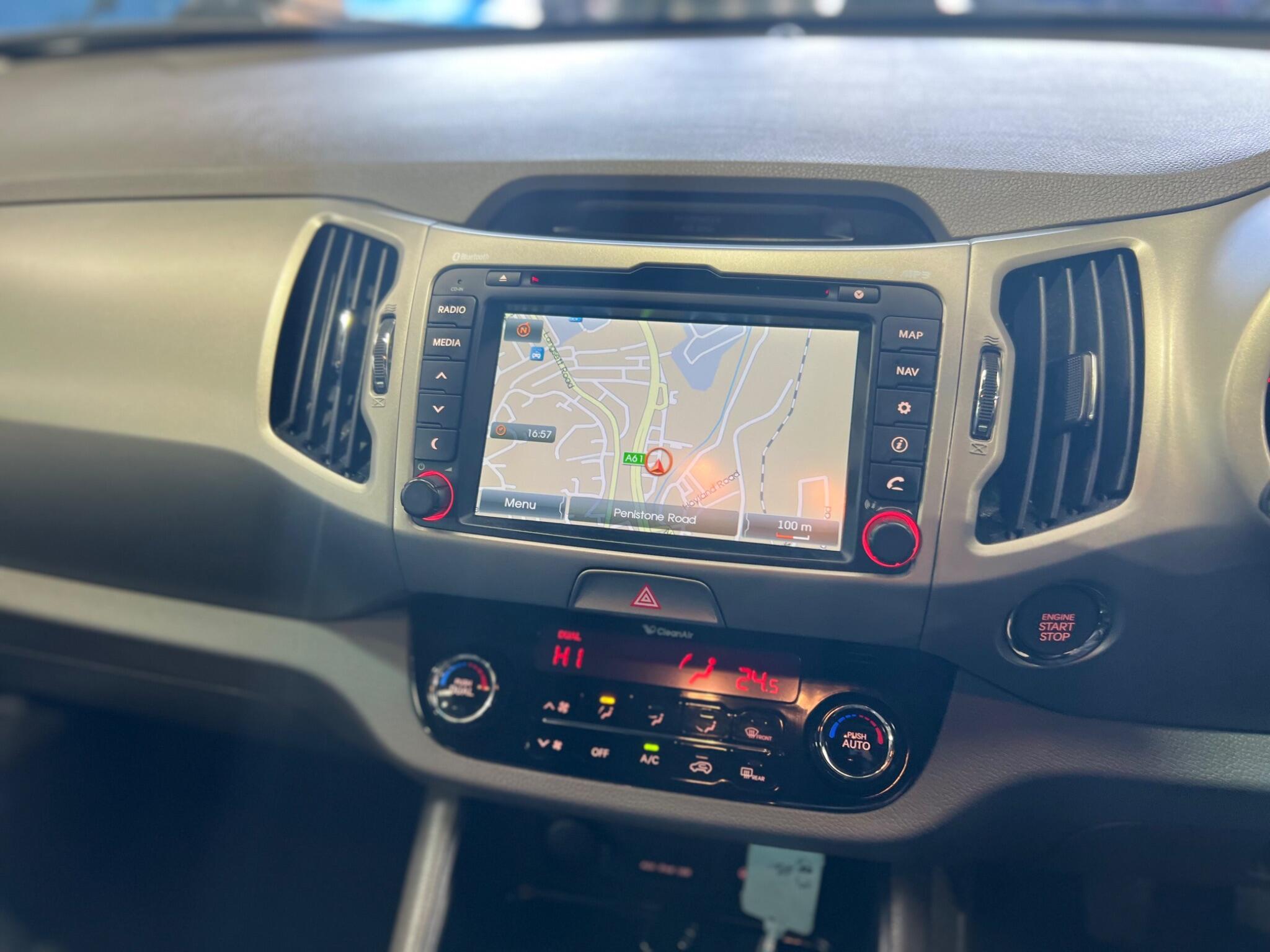 Kia Sportage - Image 18