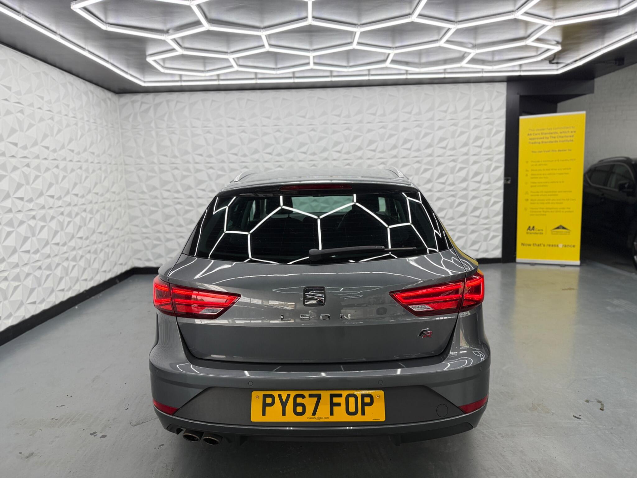 SEAT Leon - Image 11