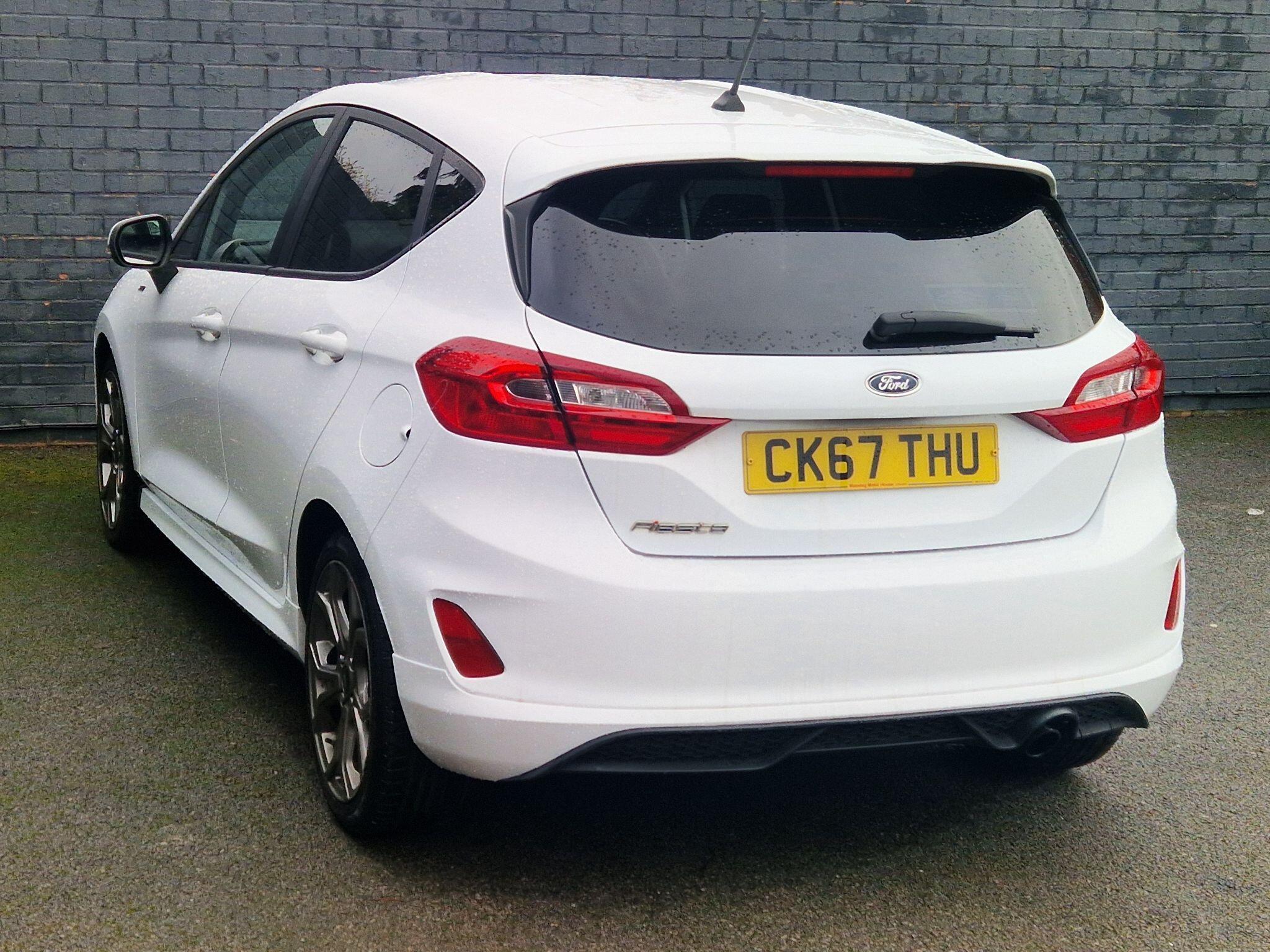 Ford Fiesta - Image 8