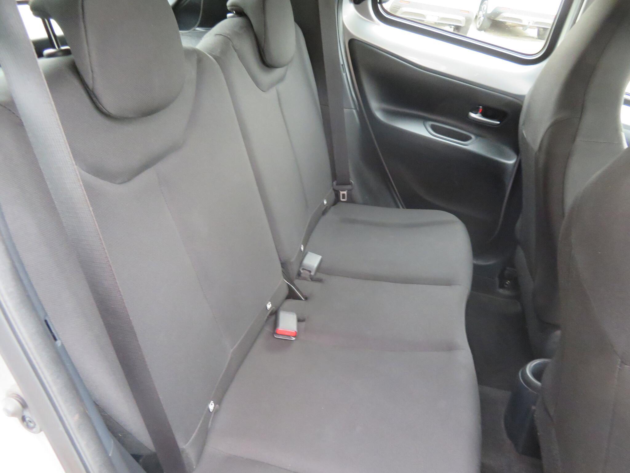 Toyota Aygo X - Image 17