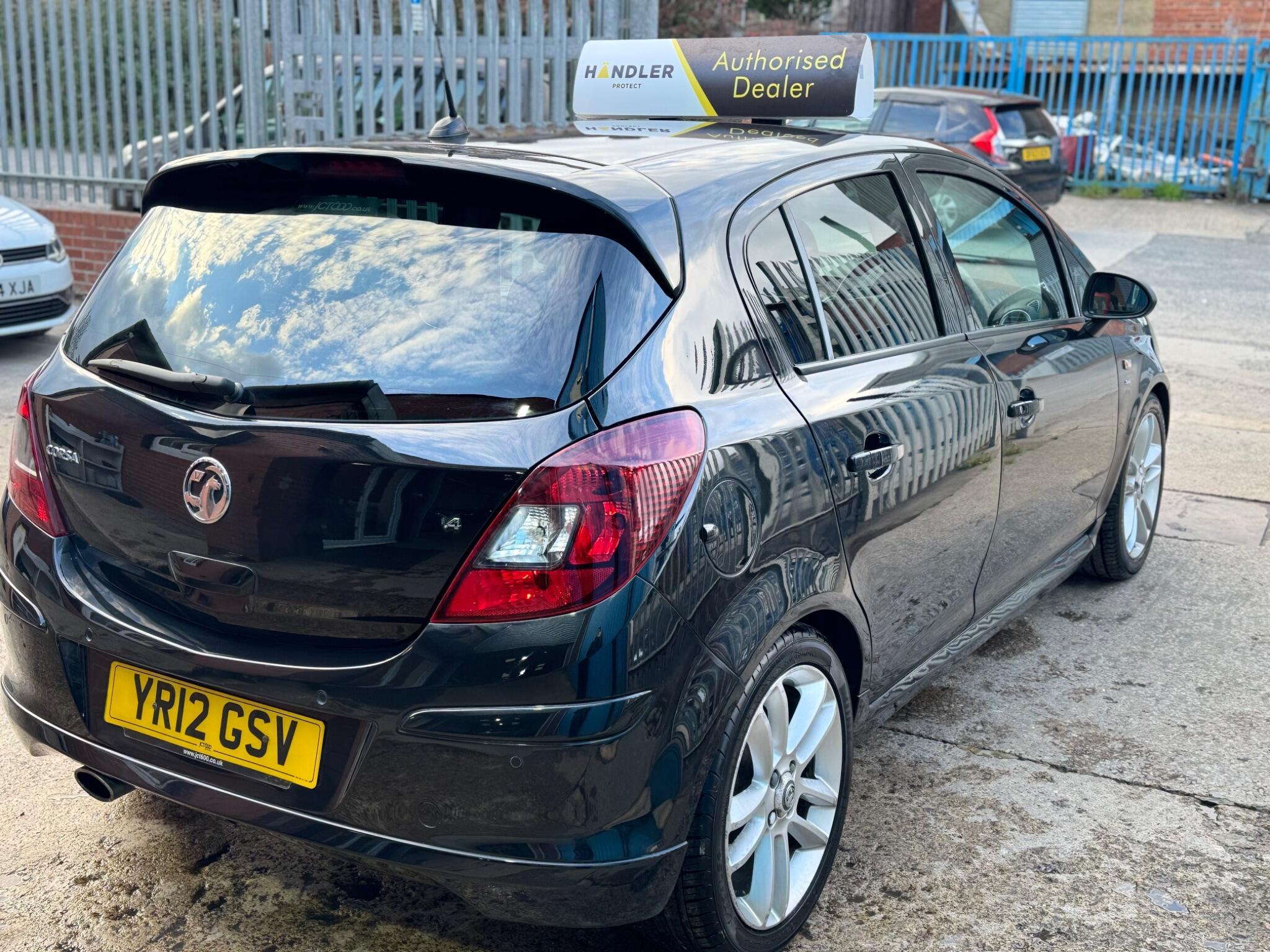 Vauxhall Corsa - Image 22