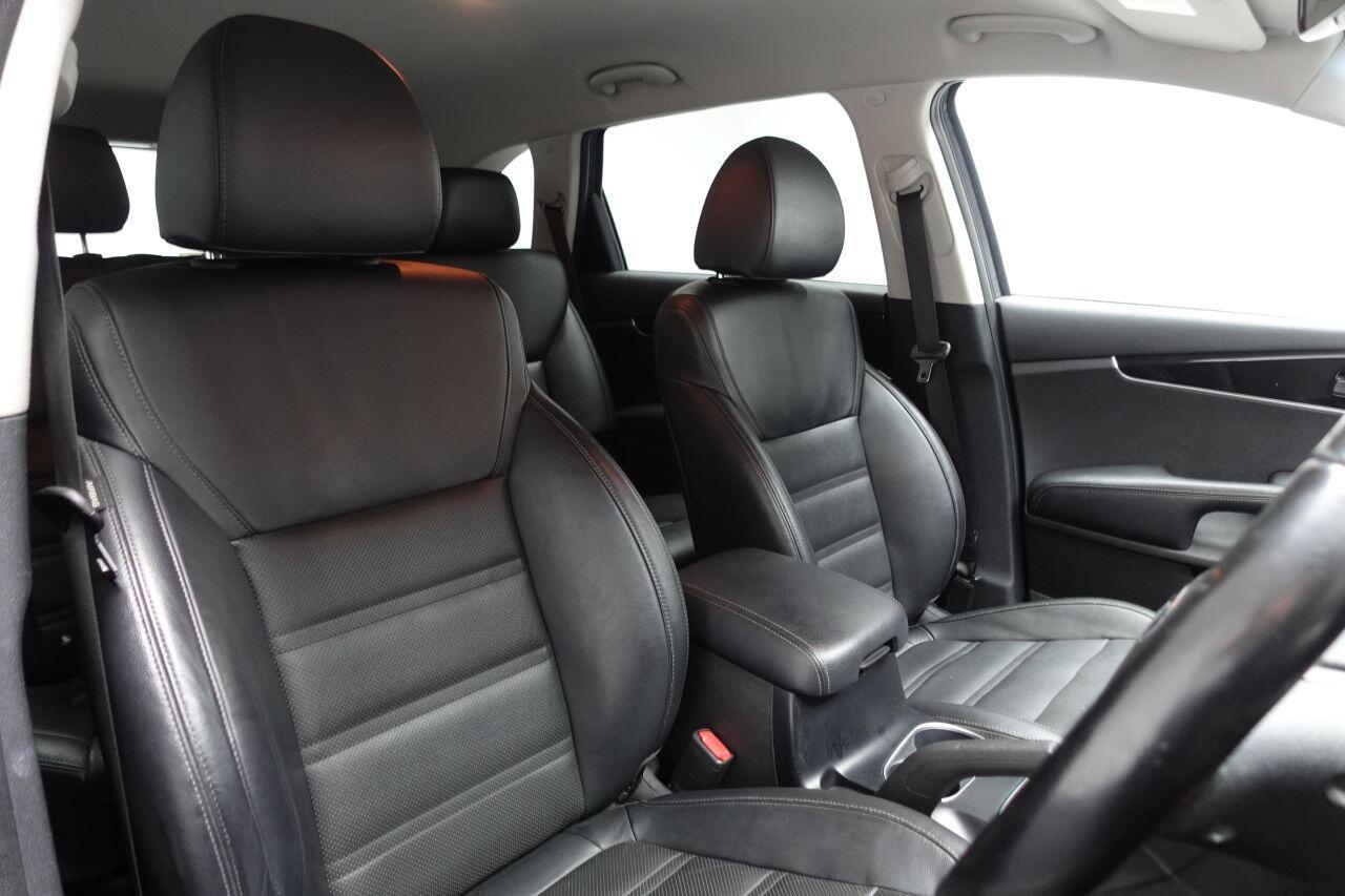 Kia Sorento - Image 4