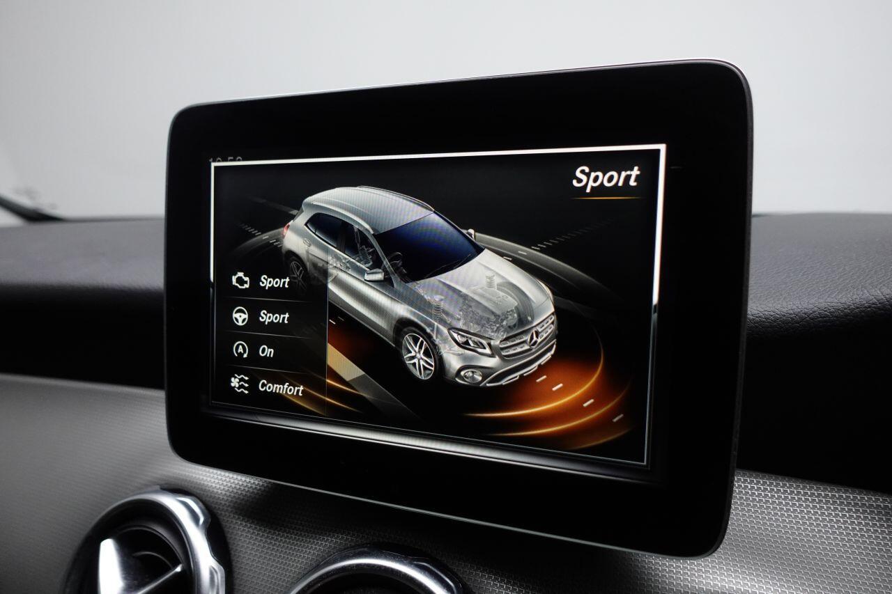 Mercedes-benz GLA - Image 29