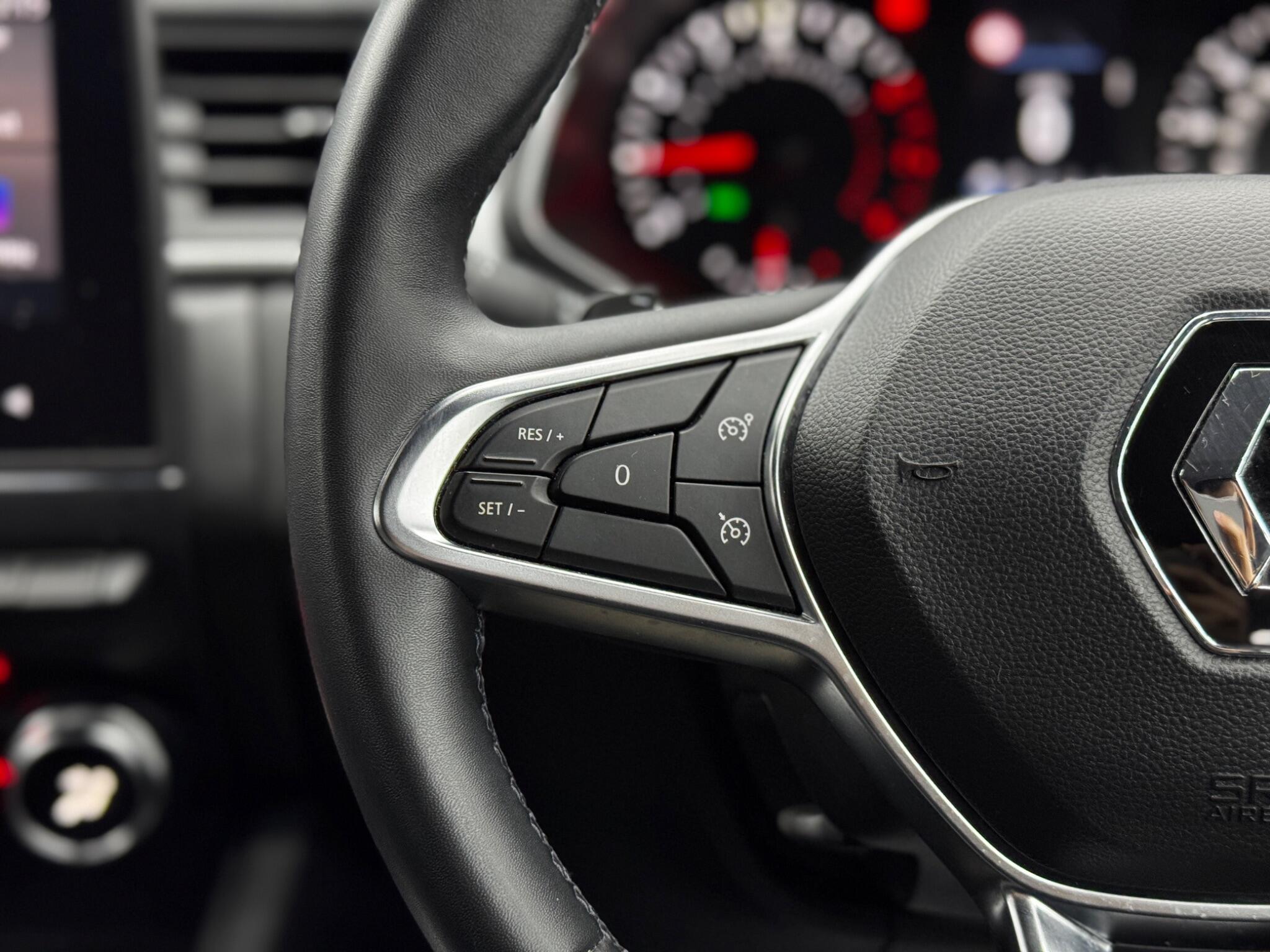 Renault Captur - Image 20
