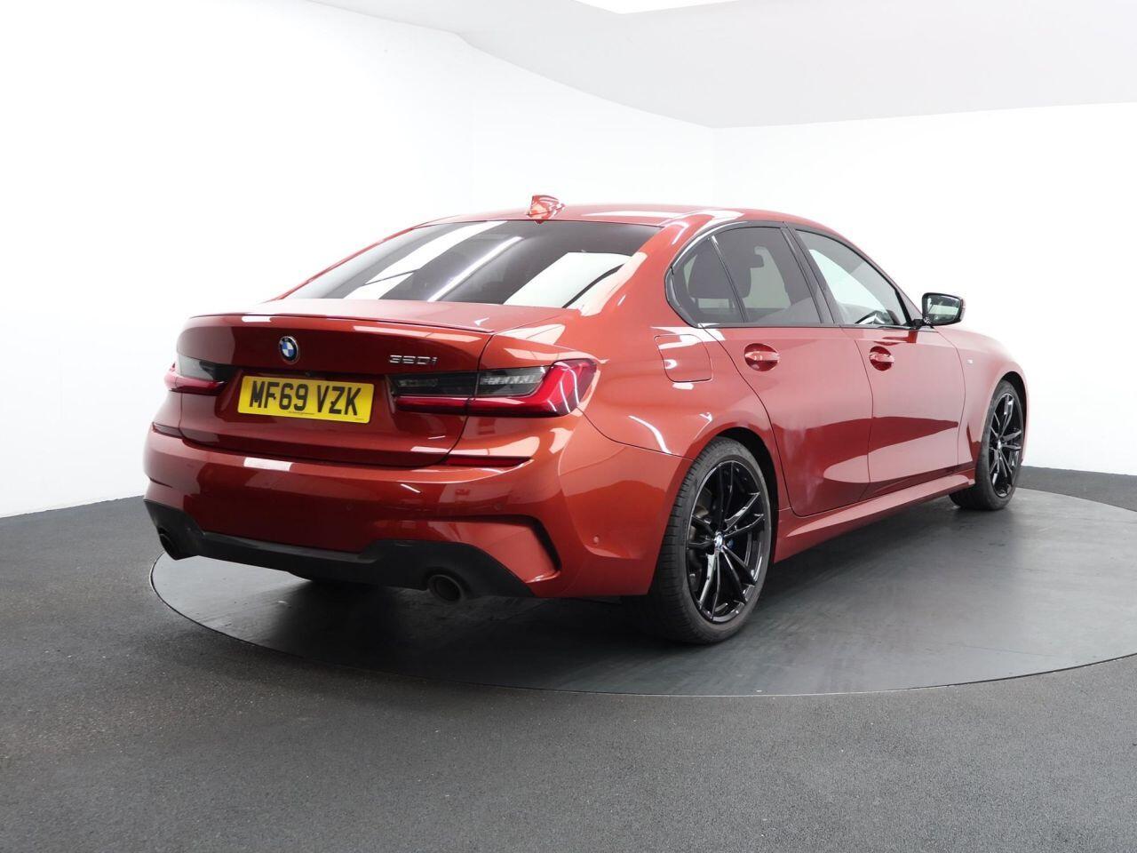 BMW 3 Series - Image 11