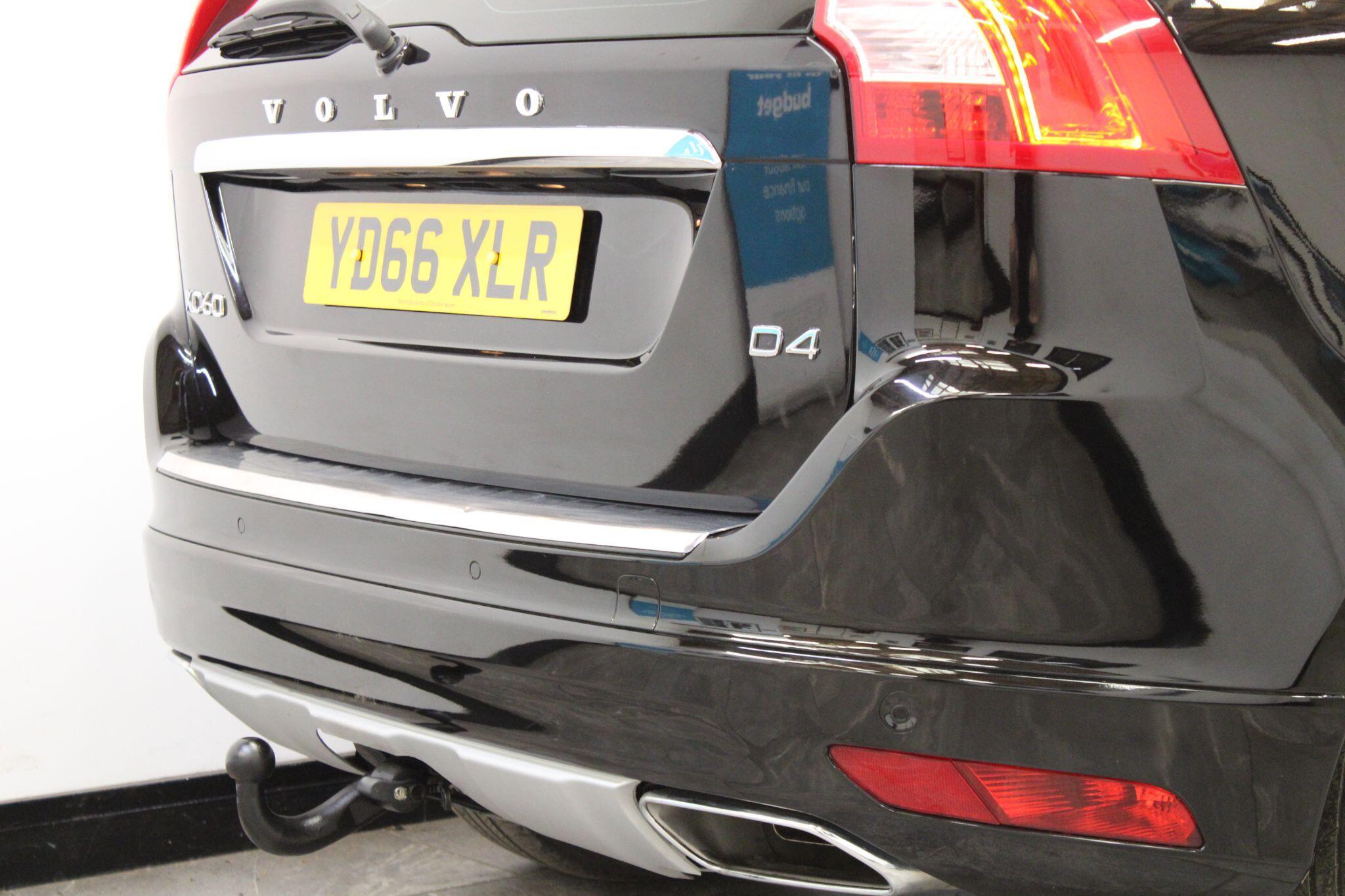 Volvo XC60 - Image 11