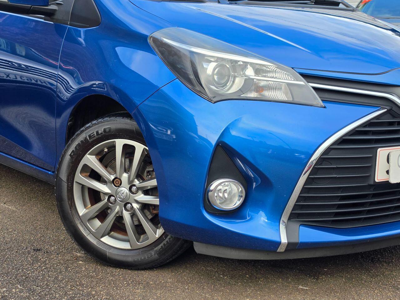 Toyota Yaris - Image 7