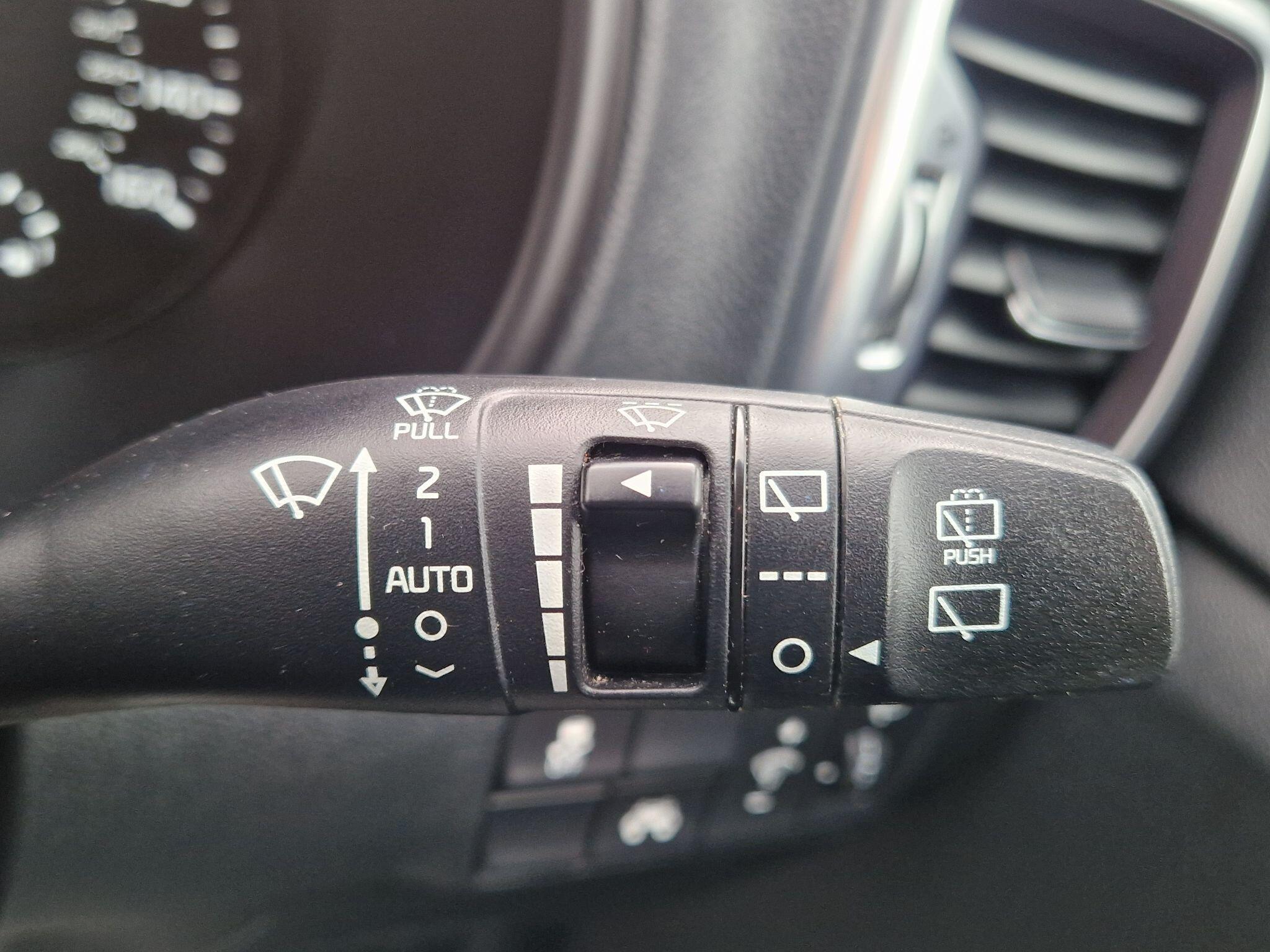 Kia Sportage - Image 46