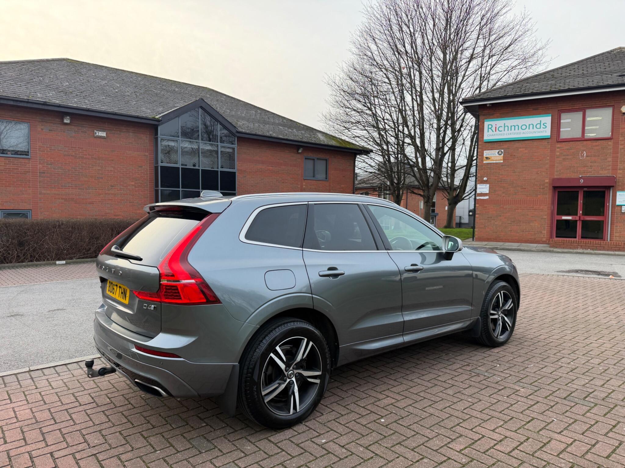 Volvo XC60 - Image 33