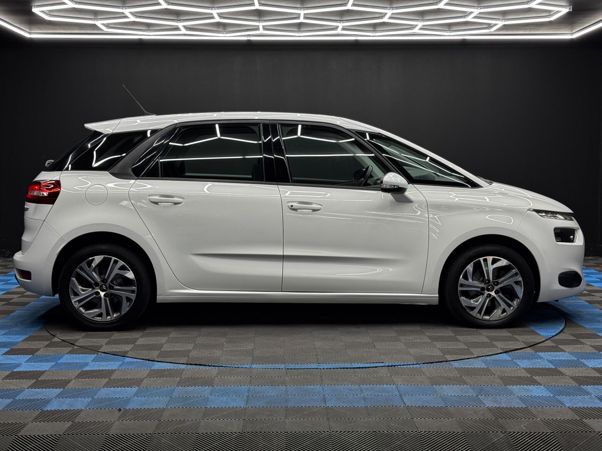 Citroen C4 Picasso - Image 4