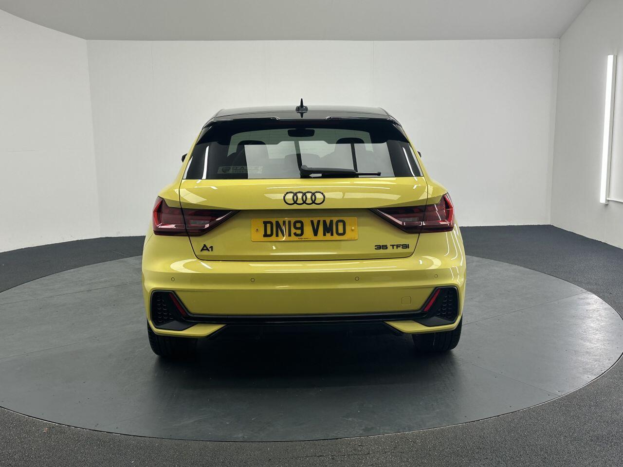 Audi A1 - Image 8