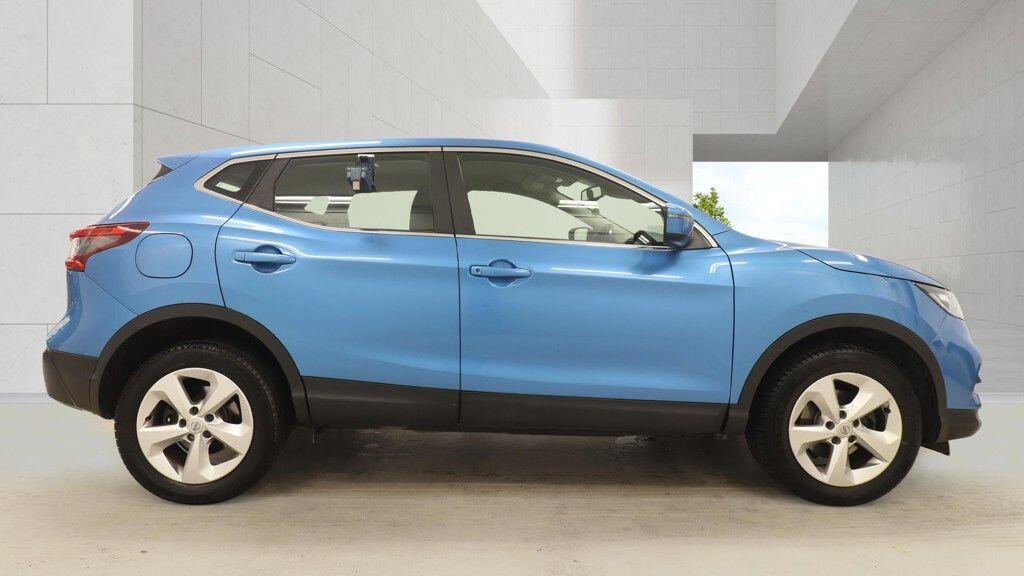 Nissan Qashqai - Image 8
