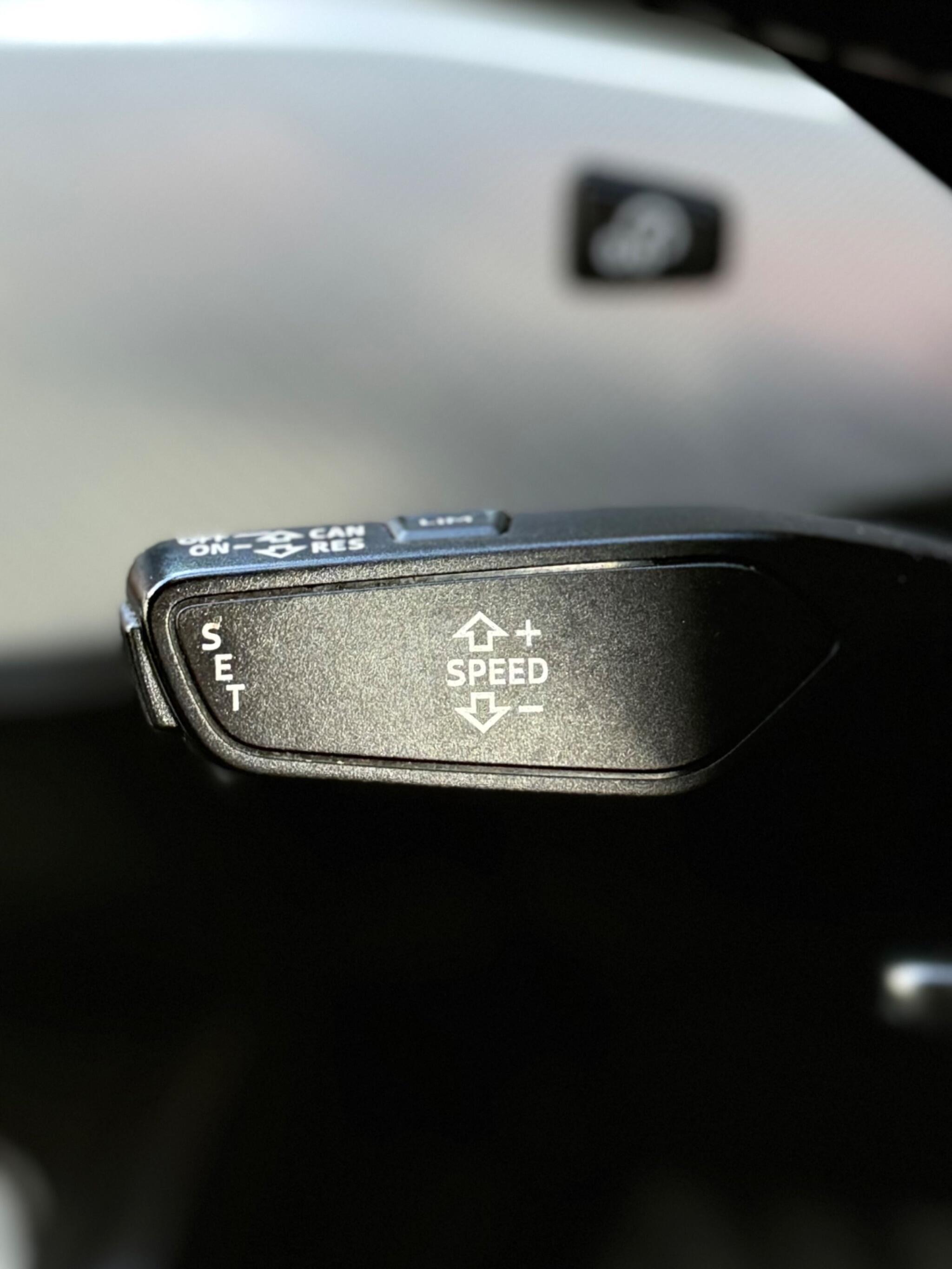 Audi A4 Avant - Image 45