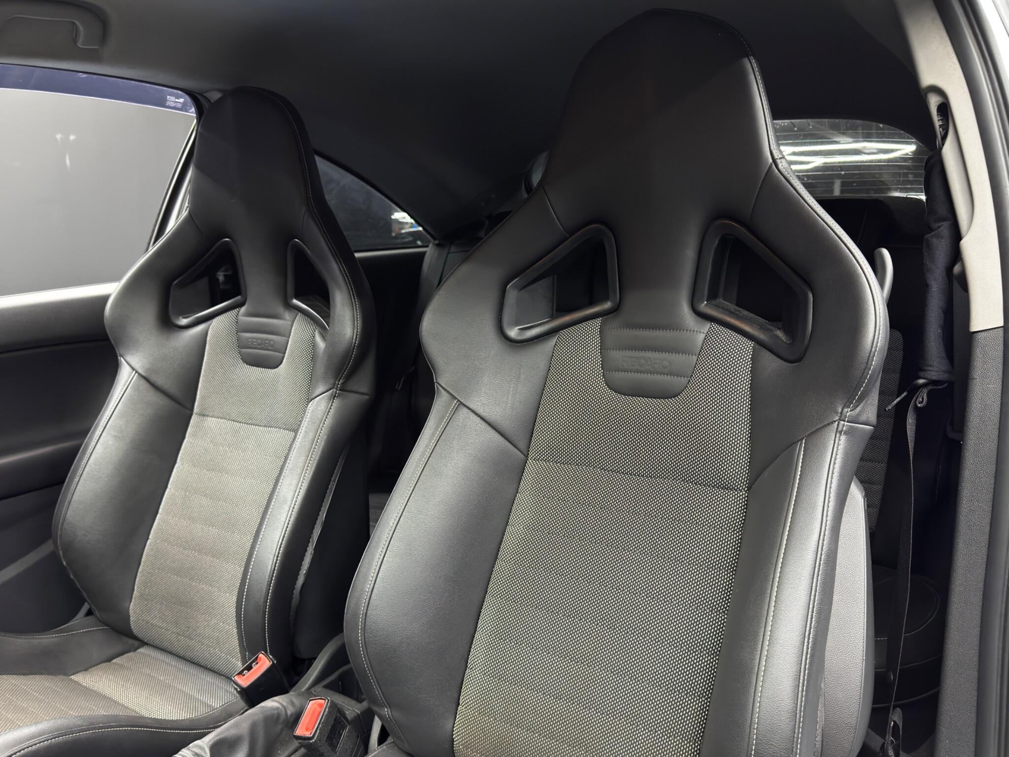 Vauxhall Corsa - Image 13