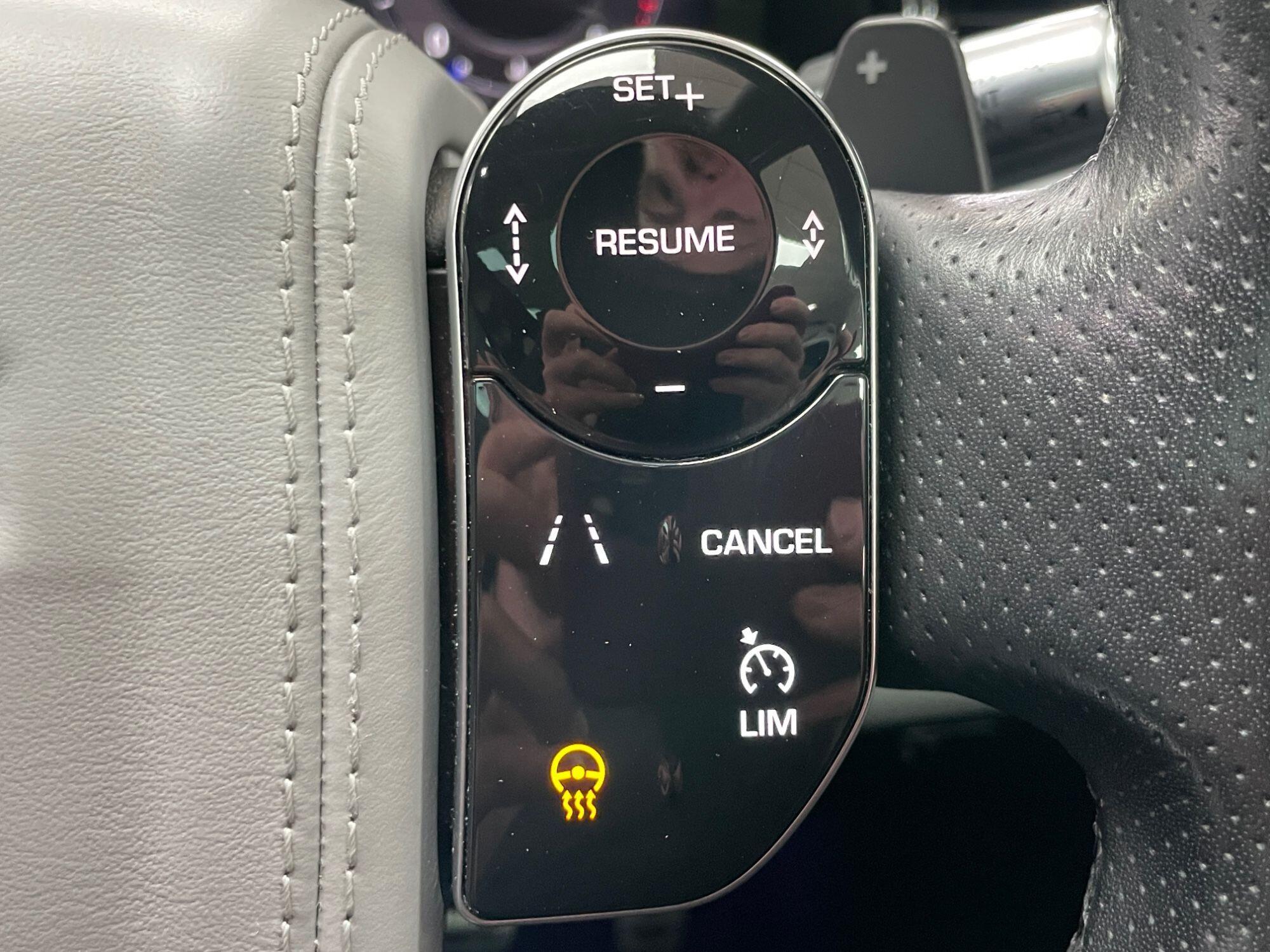 Land Rover Range Rover Evoque - Image 39