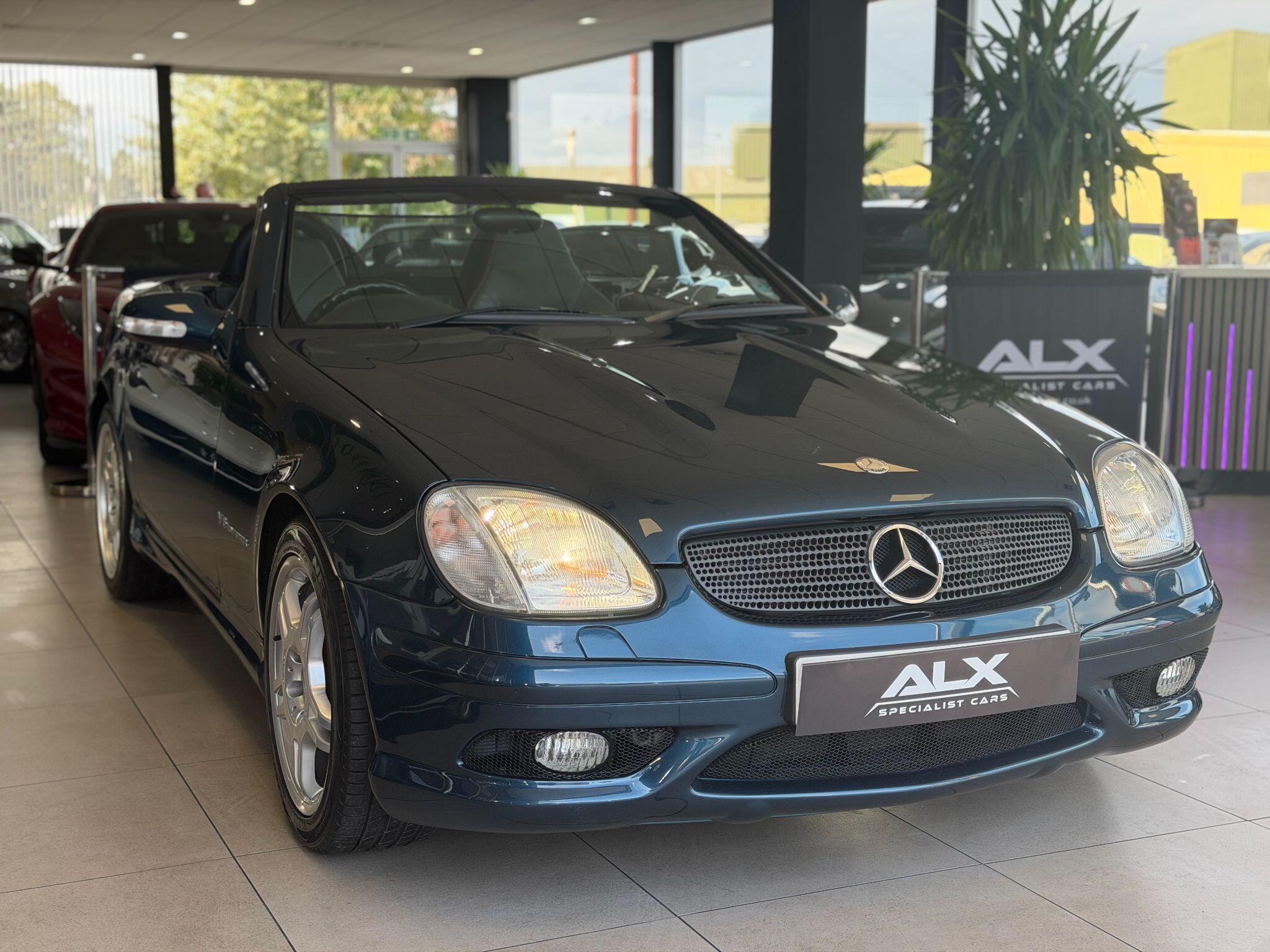 Mercedes SLK - Image 11