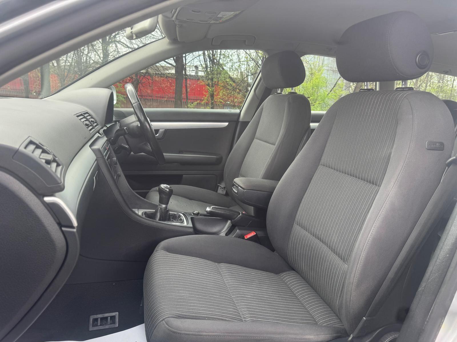 Audi A4 Avant - Image 41