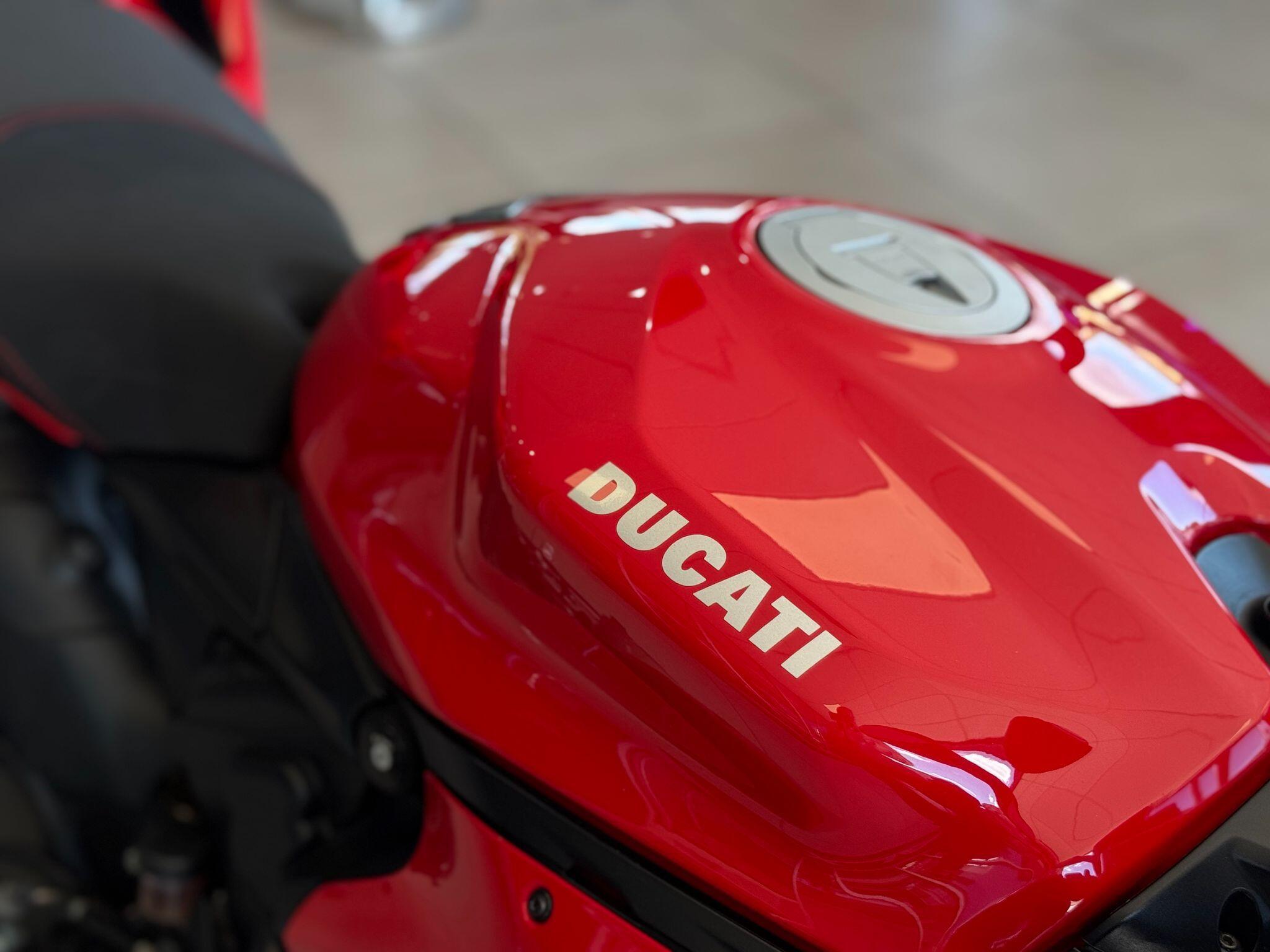 Ducati 899 Panigale - Image 8