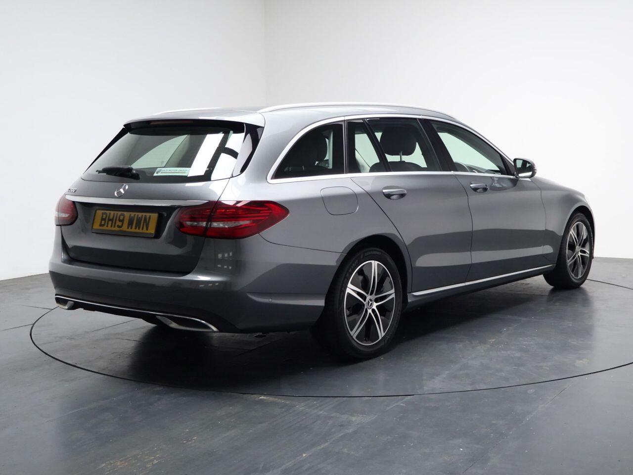 Mercedes C Class - Image 12