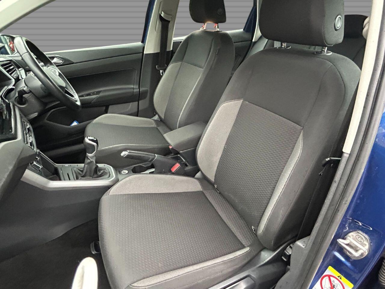 Volkswagen Polo - Image 12