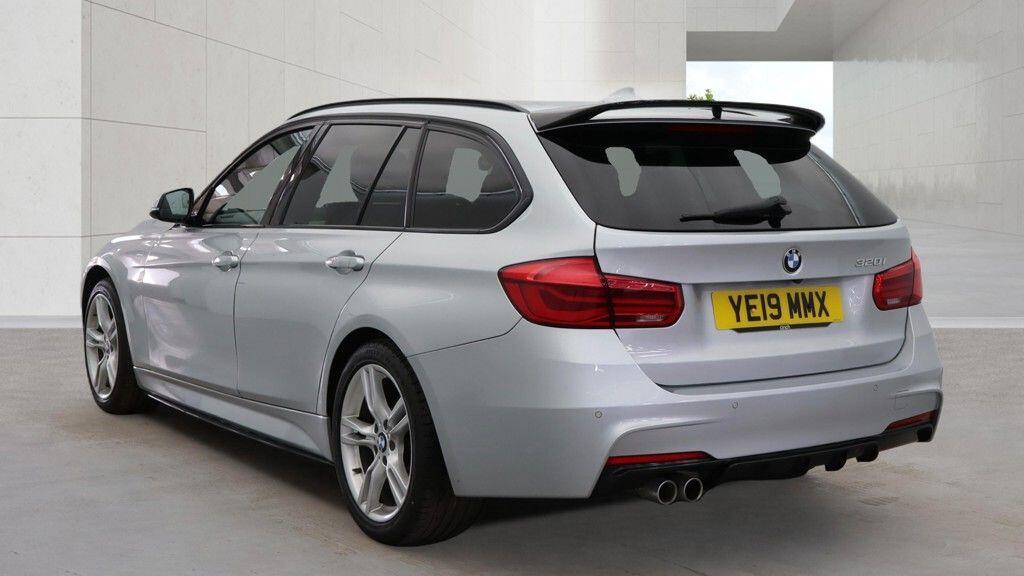 BMW 3 Series - Image 5