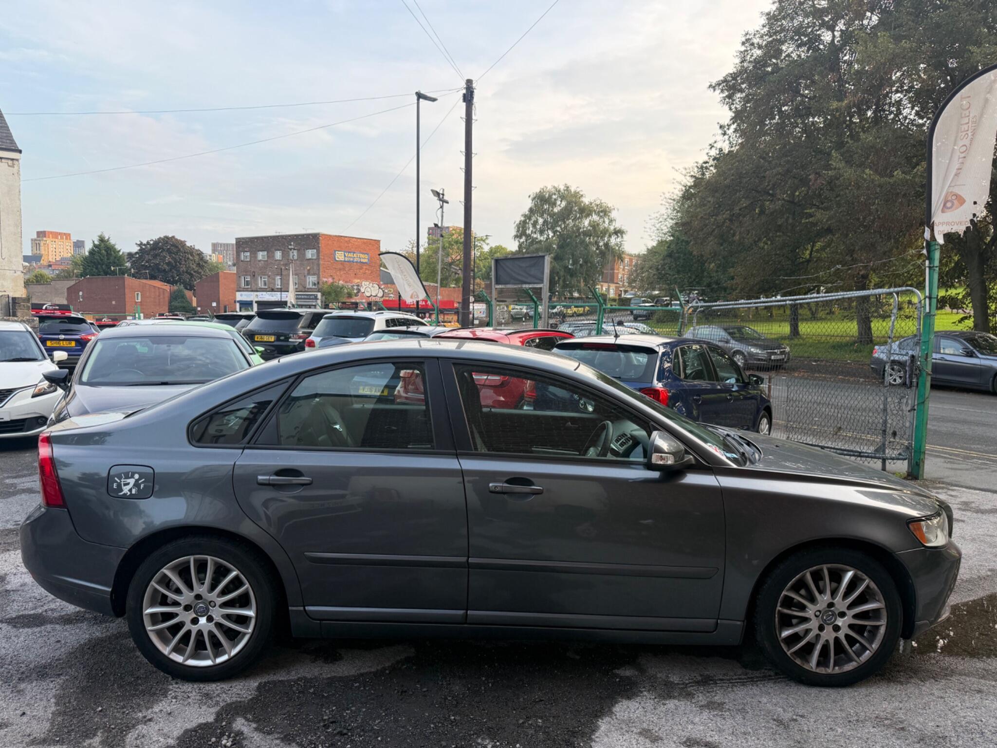 Volvo S40 - Image 8