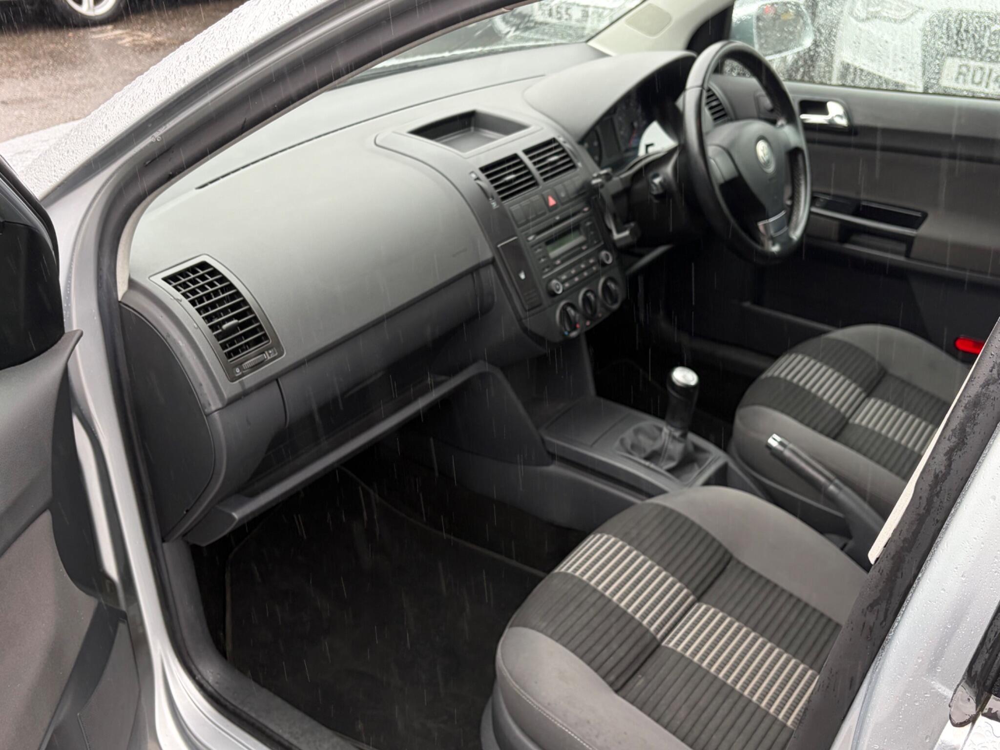 Volkswagen Polo - Image 23