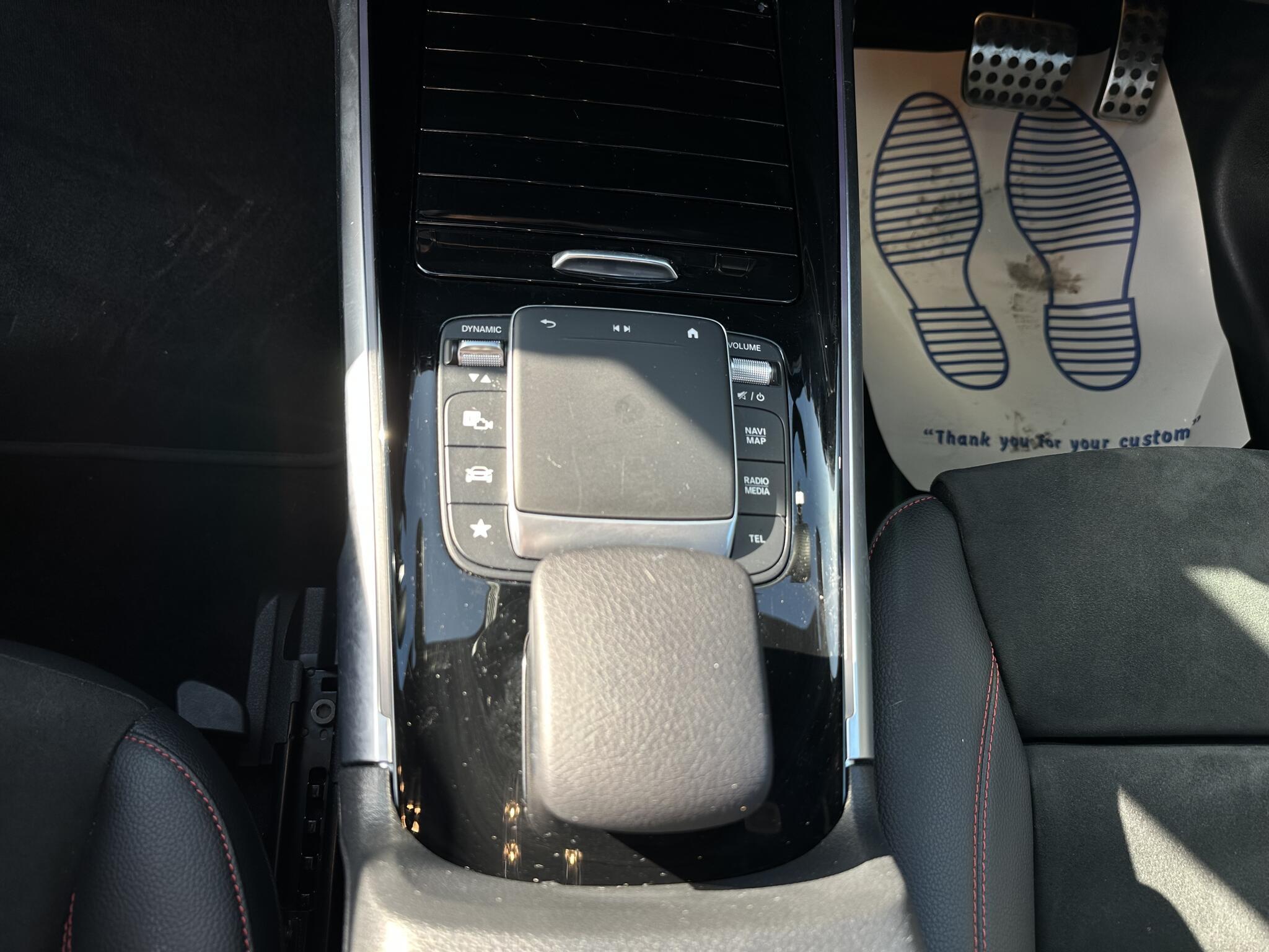 Mercedes Eqb - Image 17
