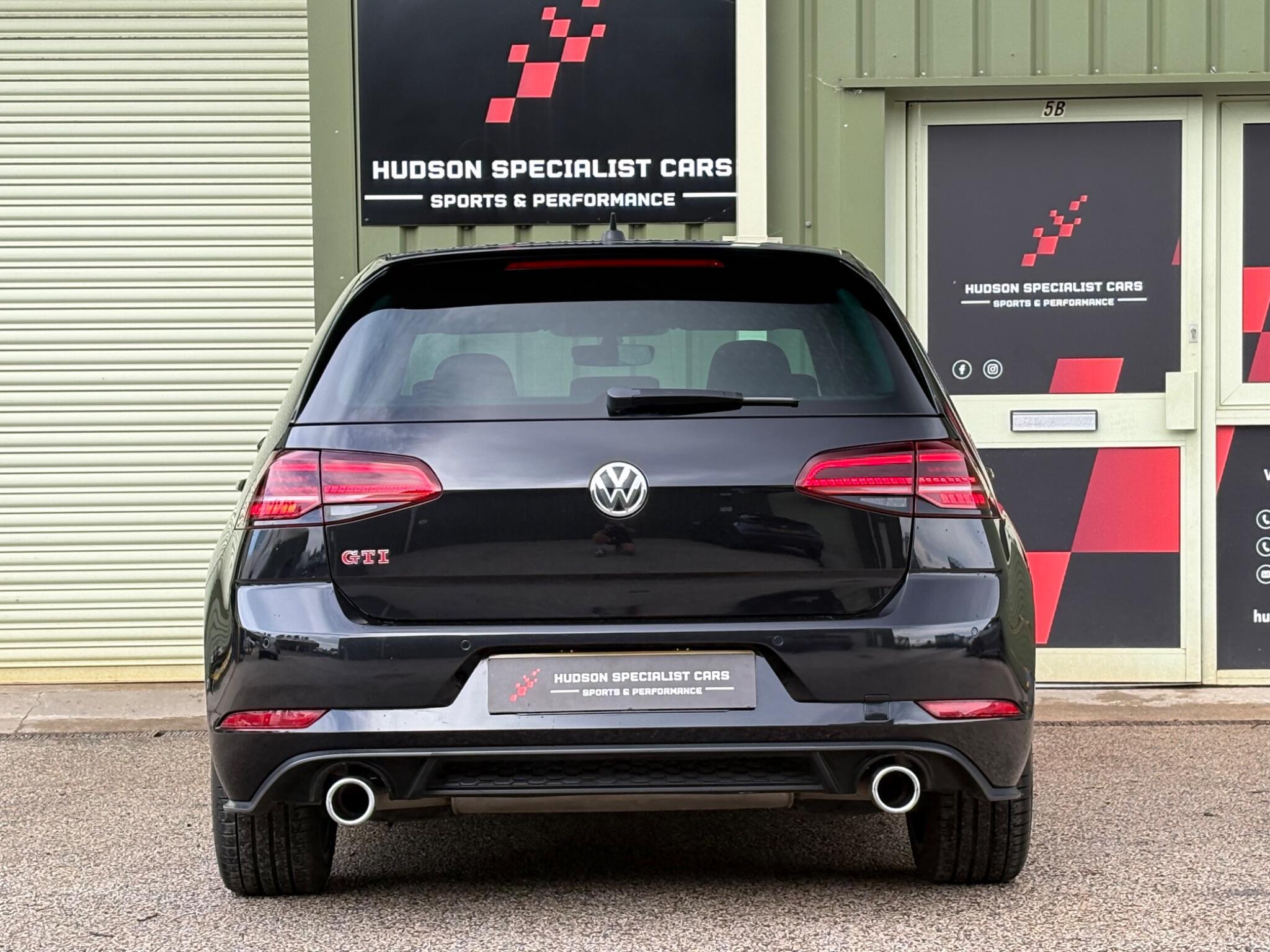 Volkswagen Golf - Image 5
