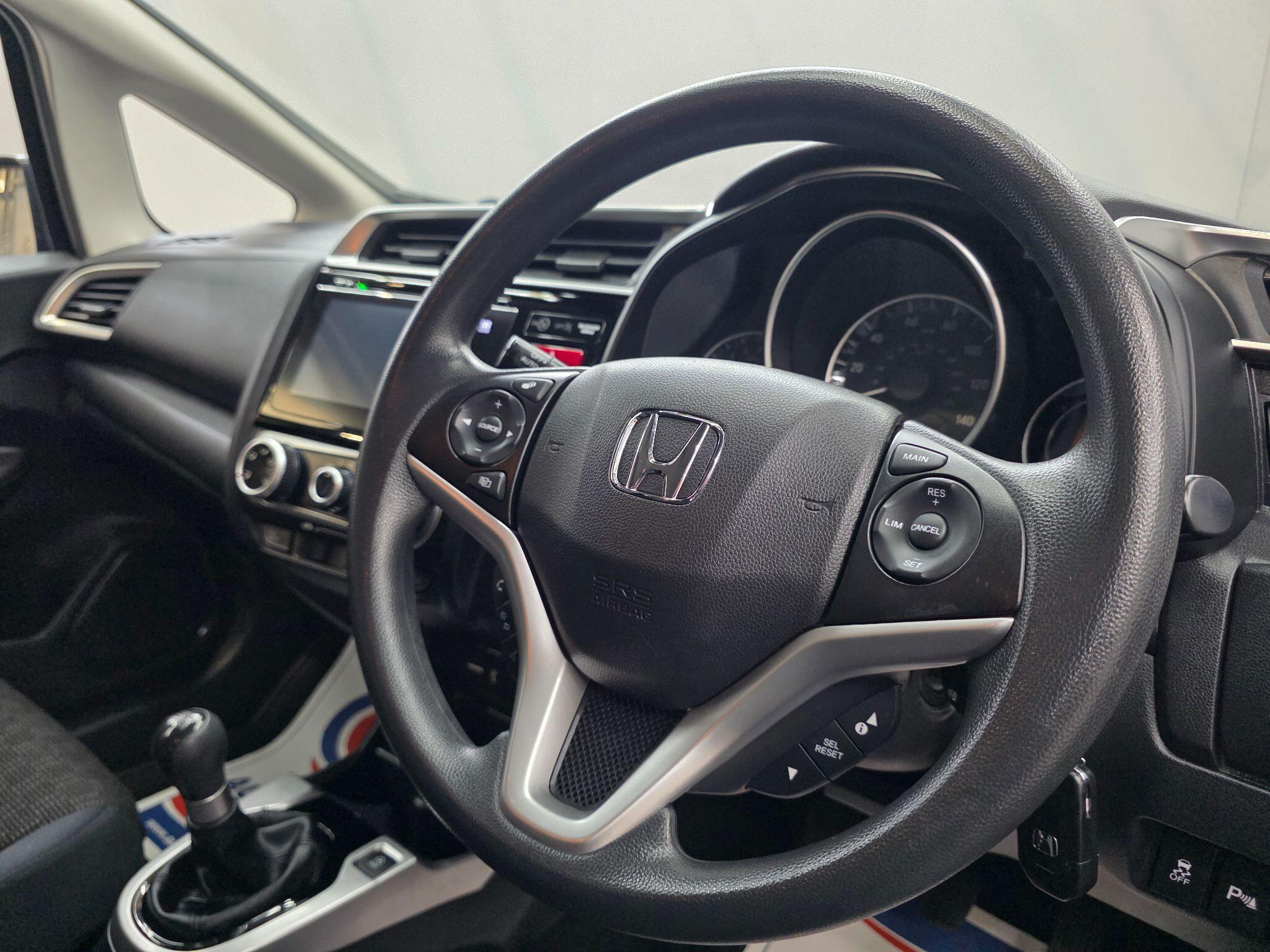 Honda Jazz - Image 13