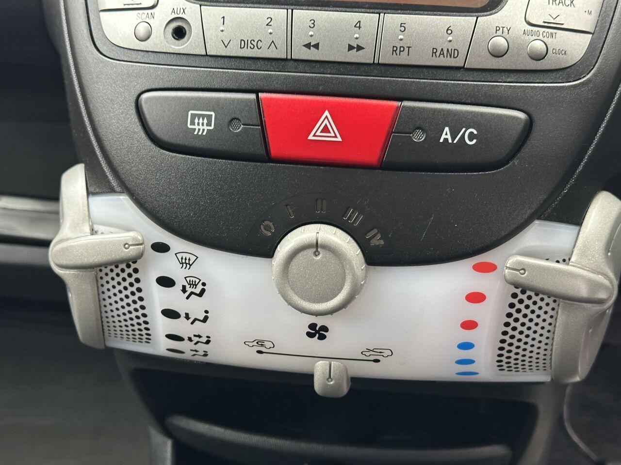 Toyota Aygo - Image 18