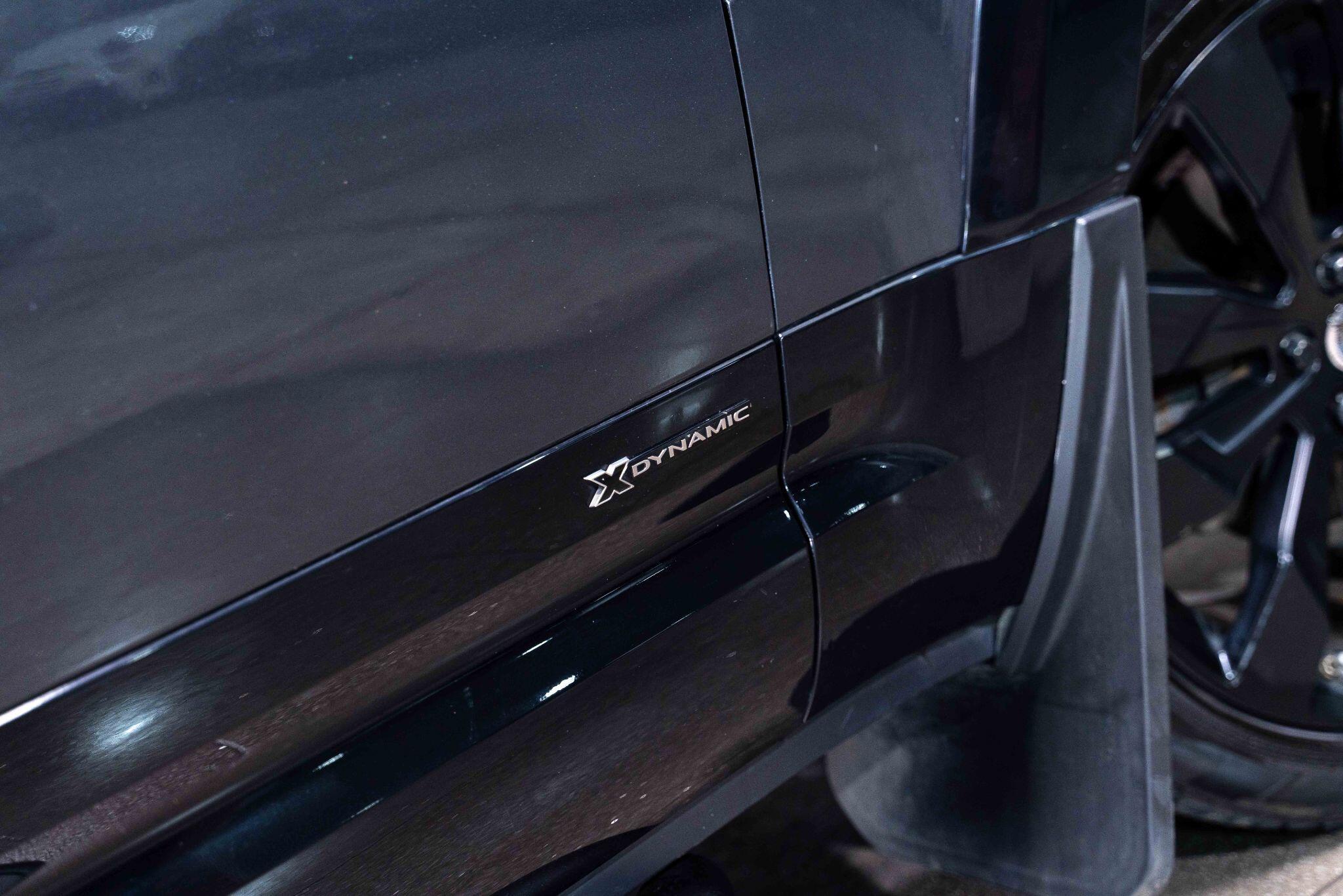 Land Rover Defender 110 - Image 19